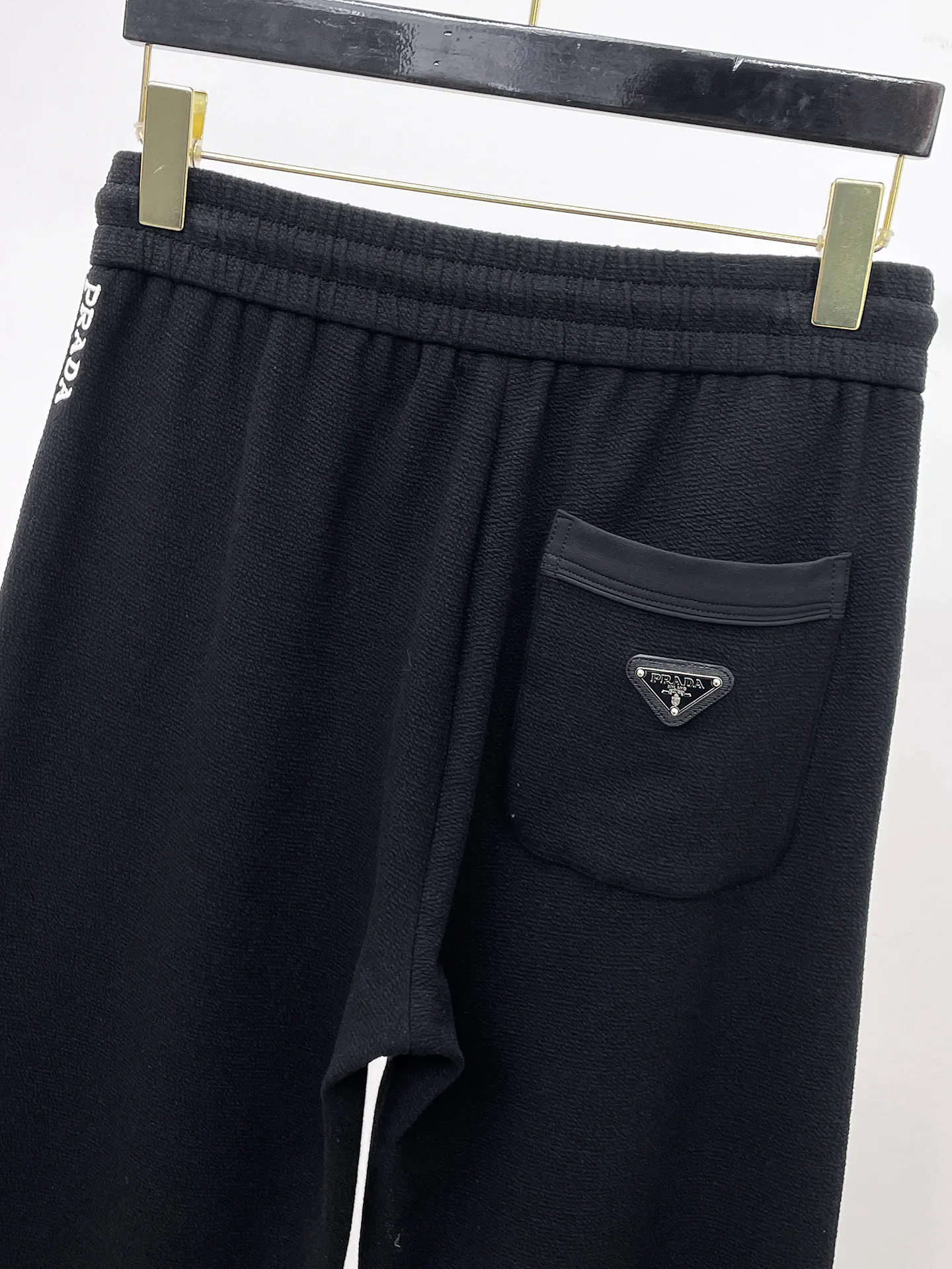 Men's Trousers PRADA 18197326