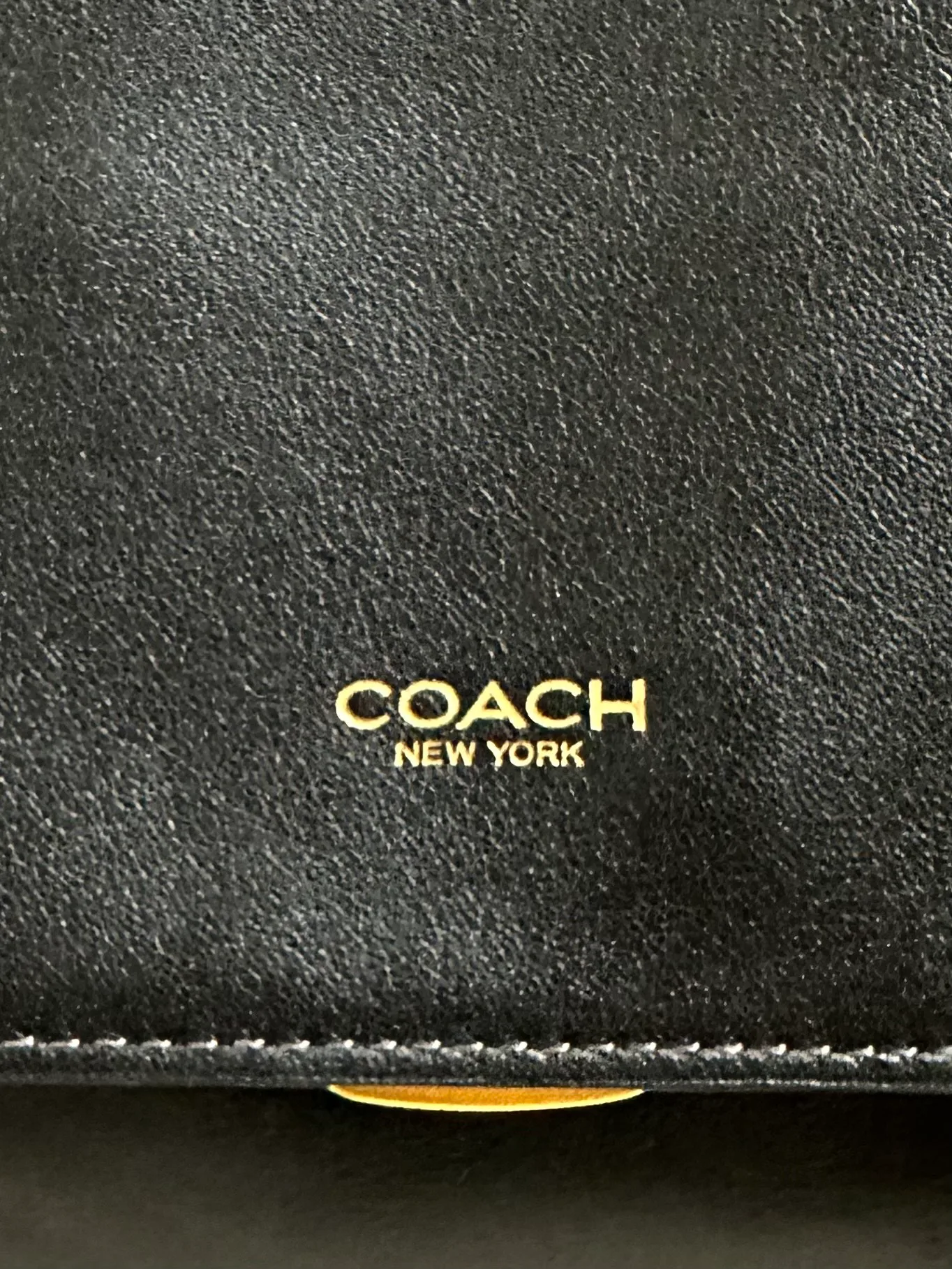 Women's Classic Handbags COACH 18517346