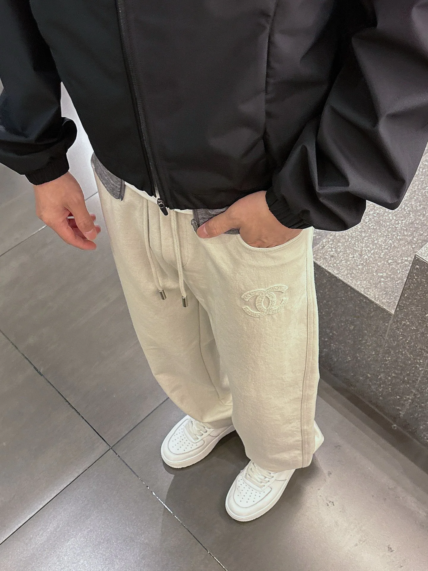 Men's Trousers CHANEL 18399255
