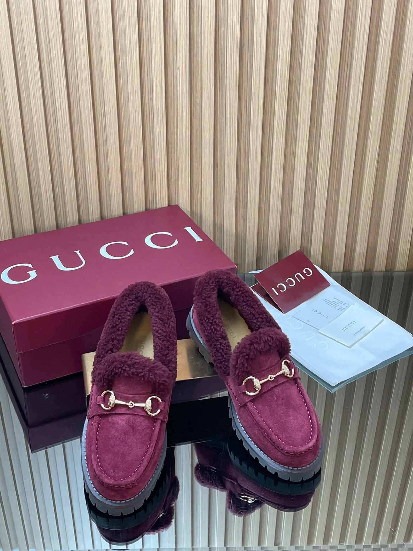 Women's Loafers And Moccasins GUCCI 18187067