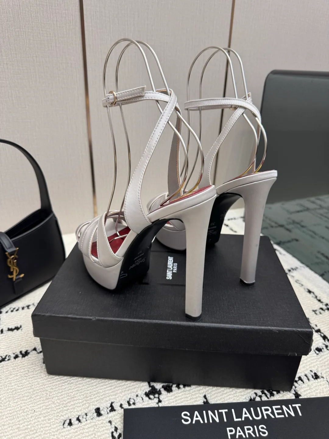 Women's Open-Toe Sandals SAINT LAURENT 18049026