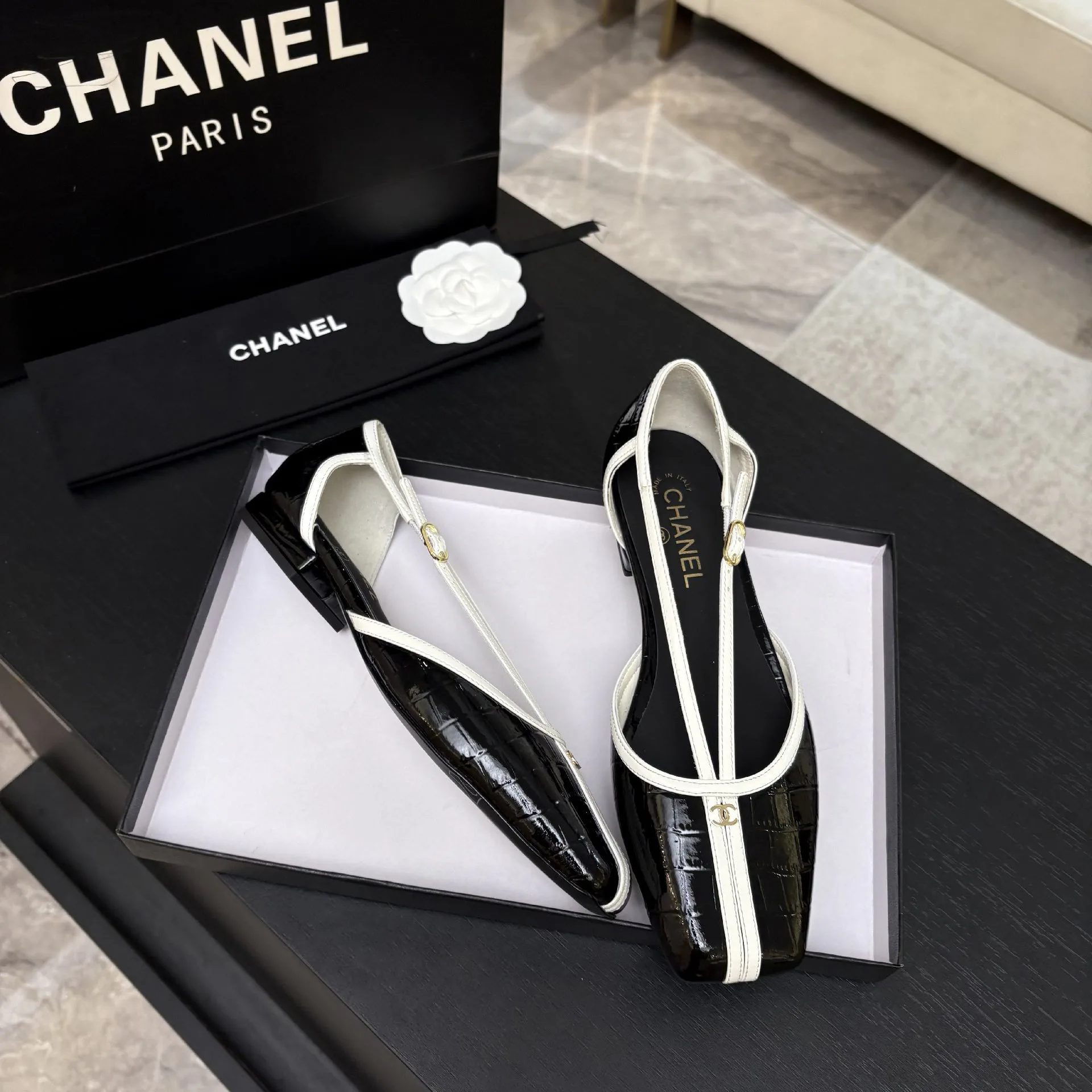 Women's Open-Toe Sandals CHANEL 19554663