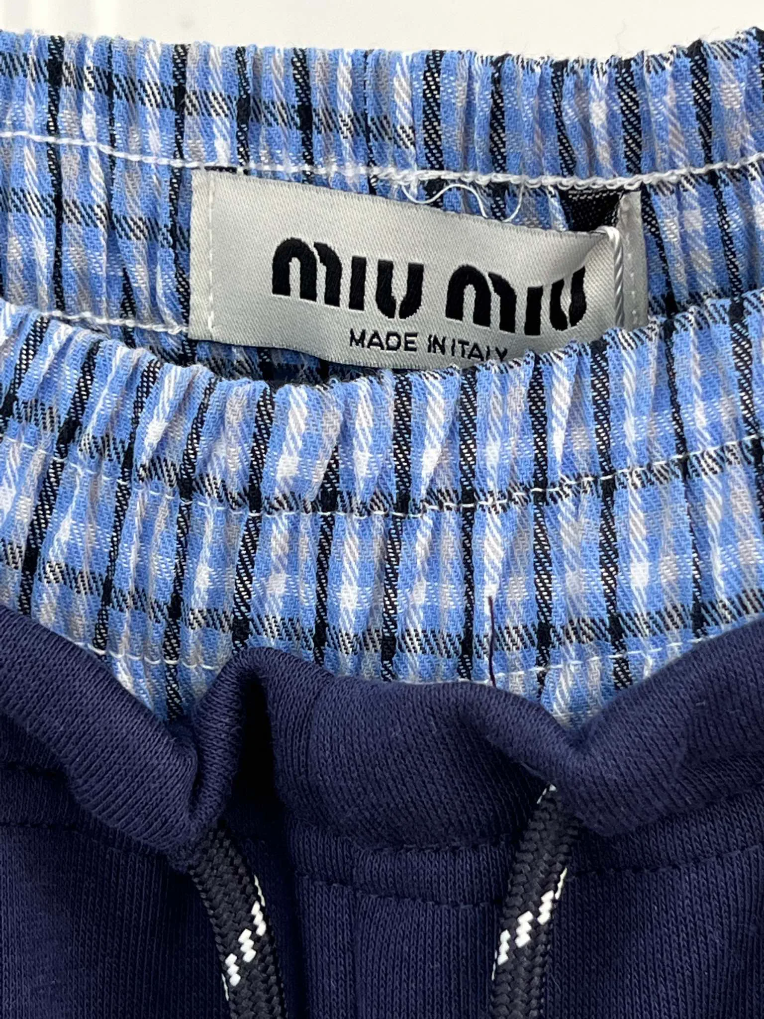 Women's Trousers MIU MIU 17950169