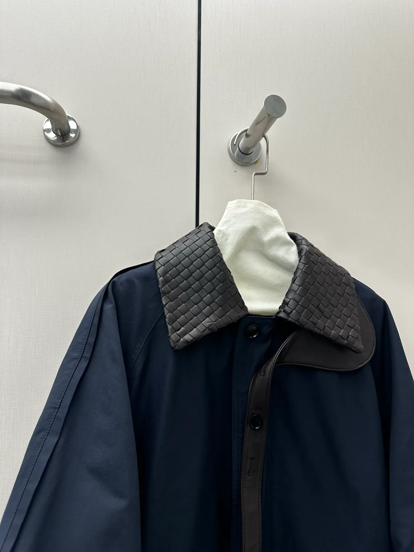 Women's Leather Jackets And Sheepskin Coats BOTTEGA VENETA 17417238