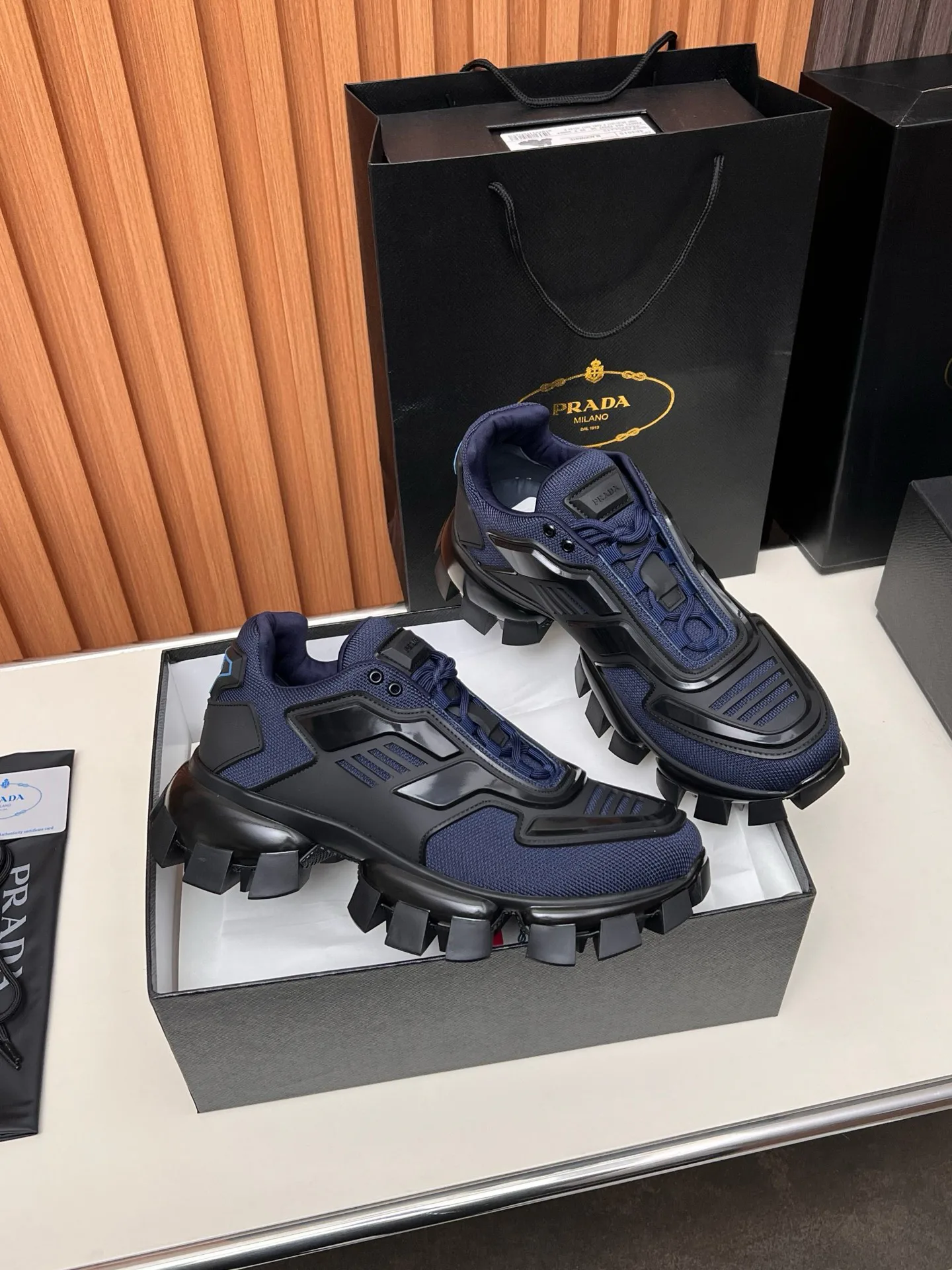 Women's Sneakers PRADA 17955144