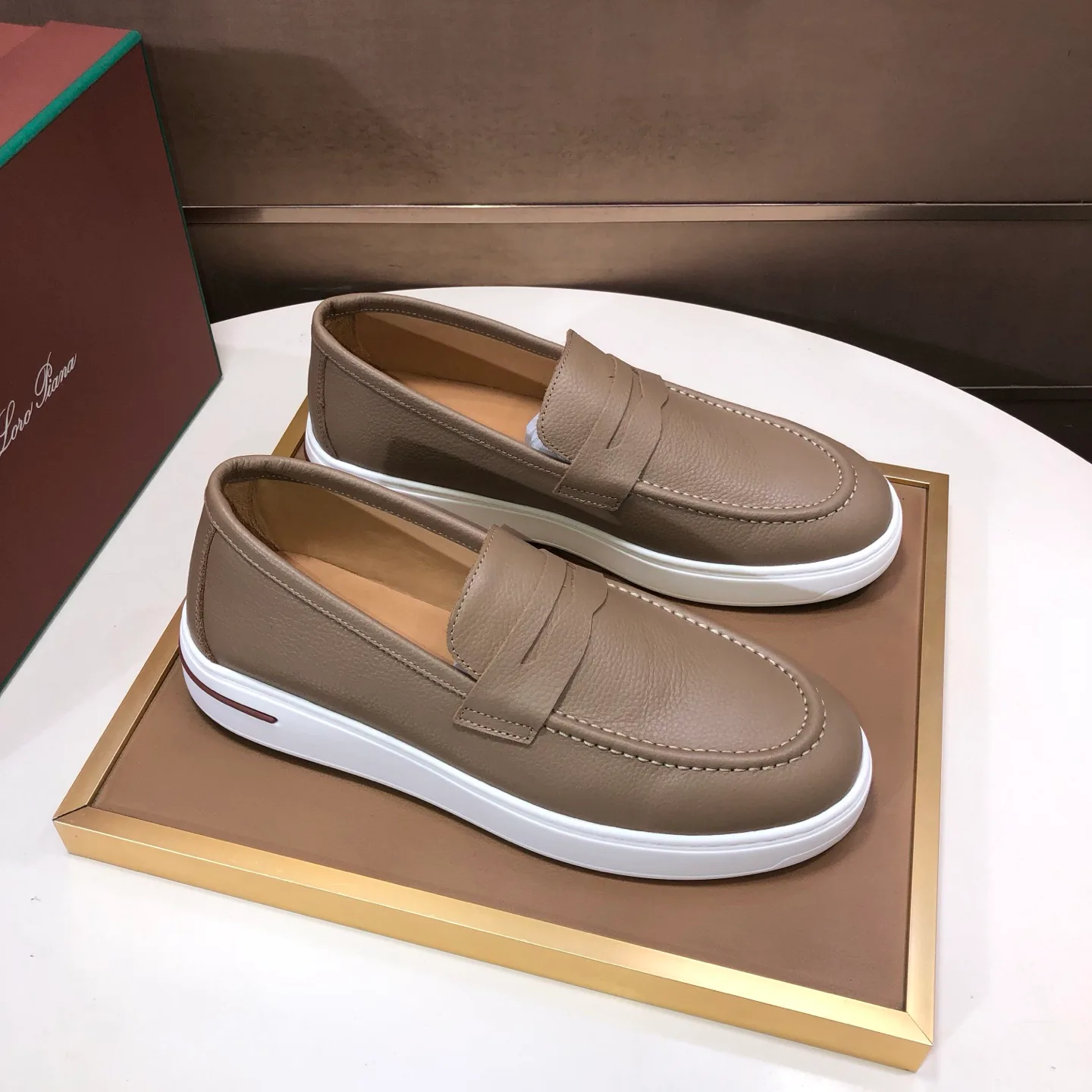 Women's Loafers And Moccasins LORO PIANA 17918052