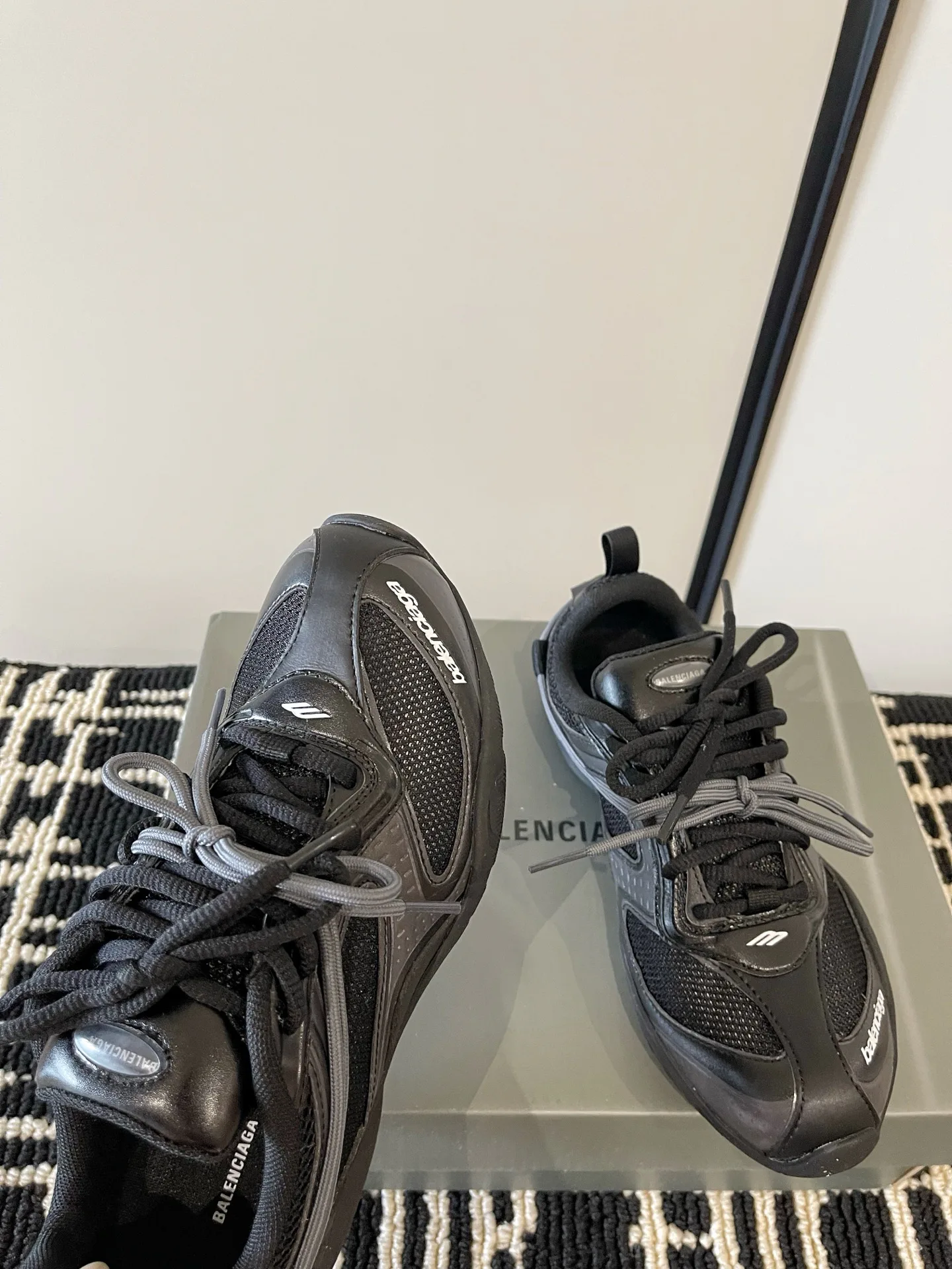 Women's Sneakers BALENCIAGA 18386307