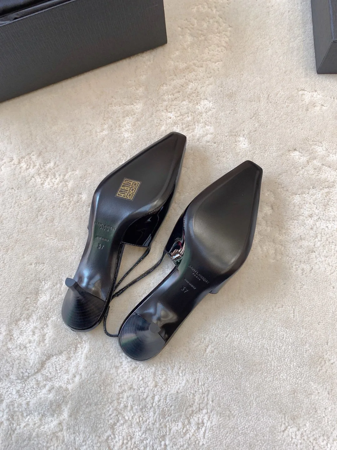 Women's Heels SAINT LAURENT 17431923