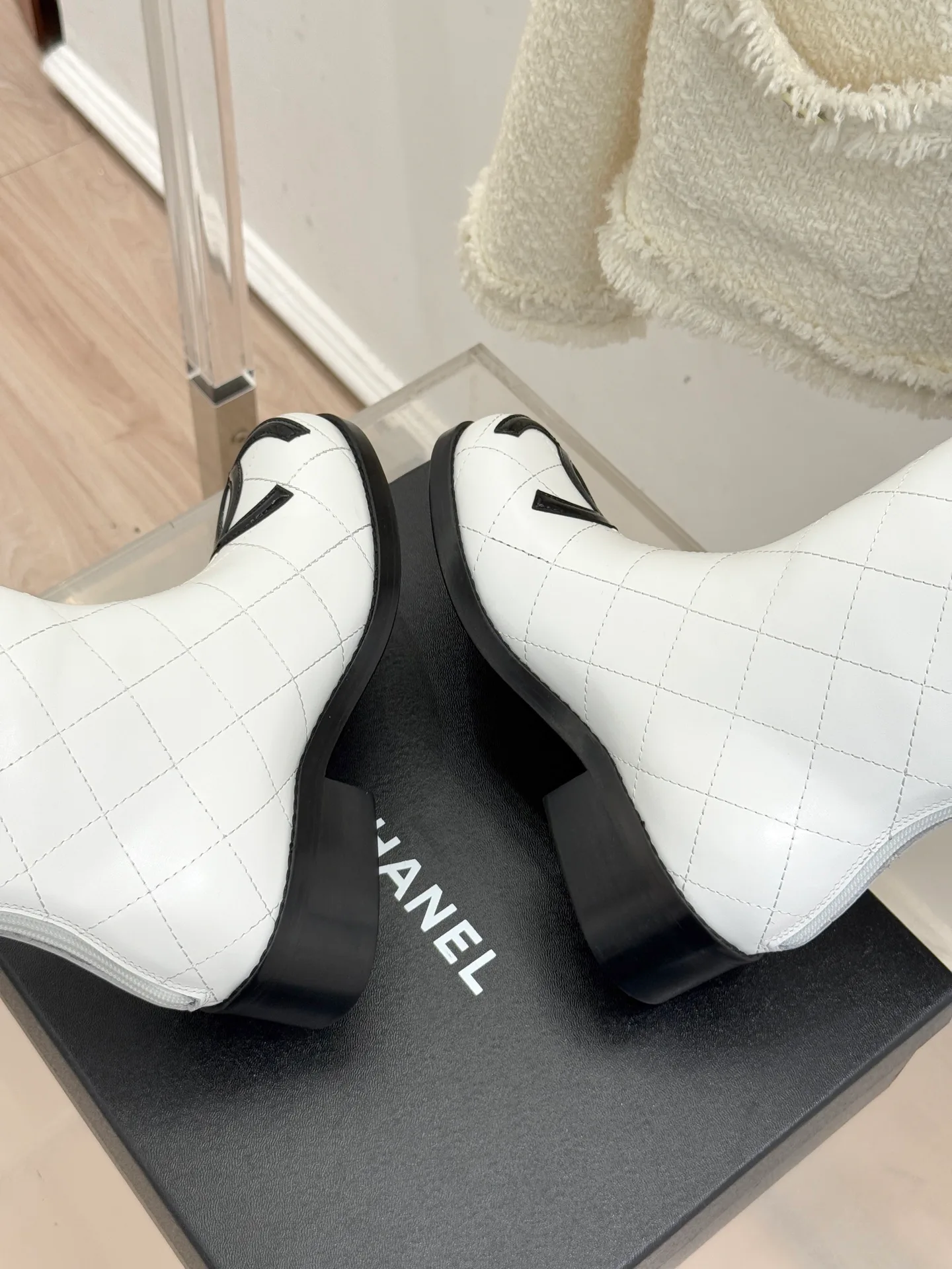Women's Boots CHANEL 18154363