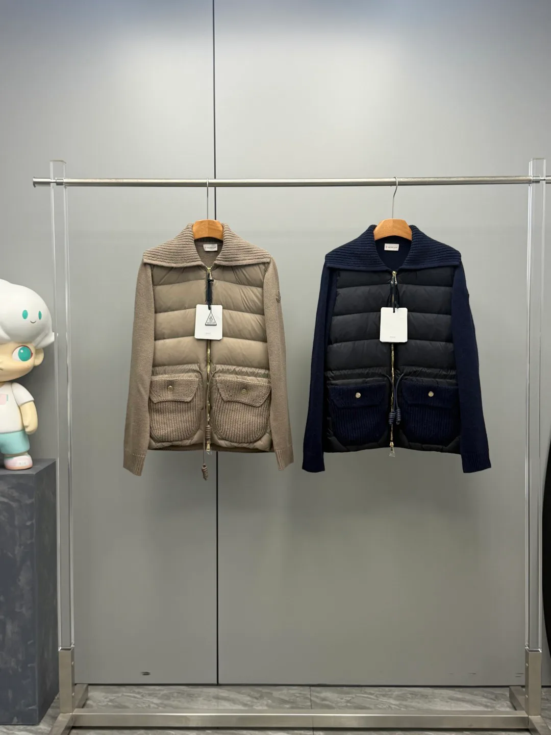 Men's Jackets And Down Jackets MONCLER 17927610