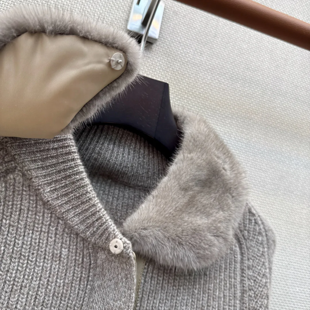 Women's Jumpers And Sweaters LORO PIANA 18398319
