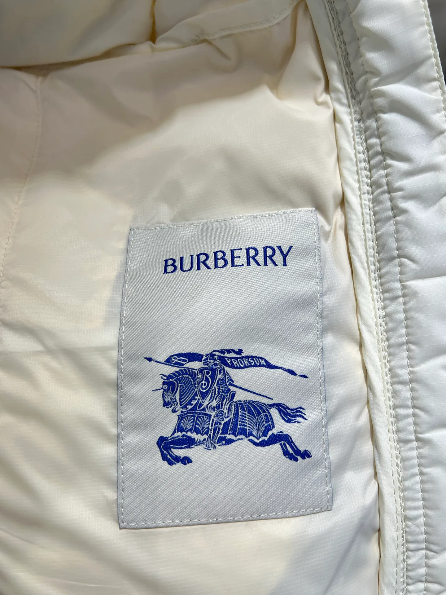 Women's Jackets And Down Jackets BURBERRY 18296473