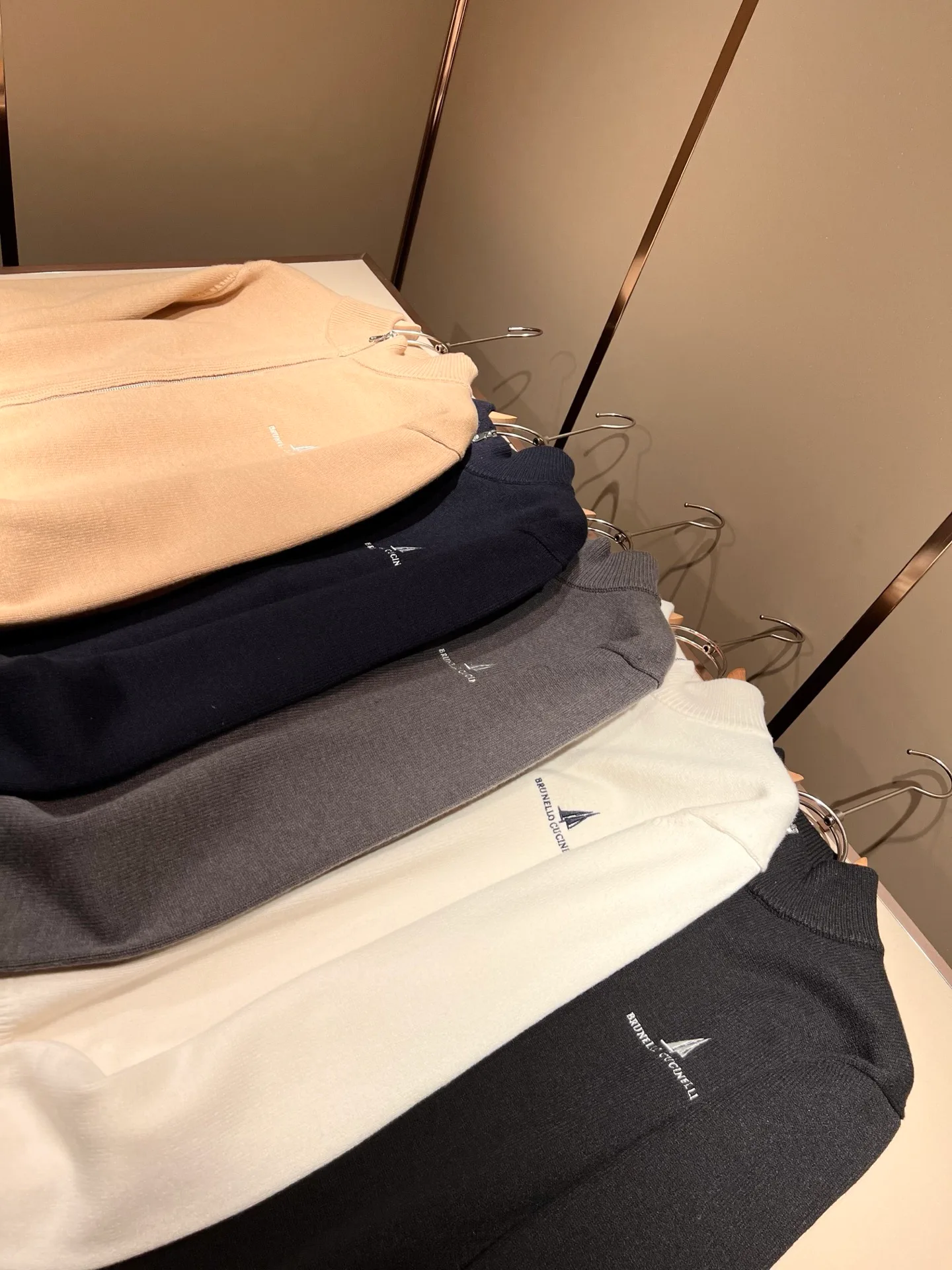 Men's Jumpers And Sweaters BRUNELLO CUCINELLI 18343294