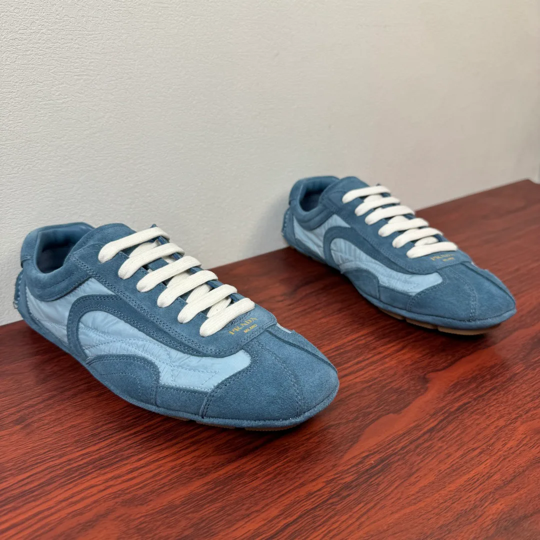 Men's Sneakers PRADA 19545870