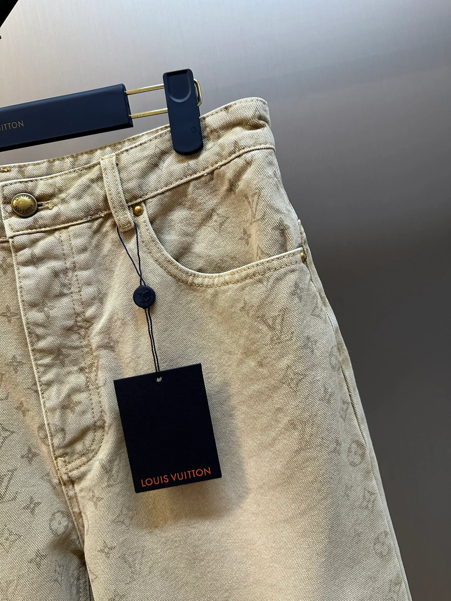 Men's Jeans LOUIS VUITTON 17299060