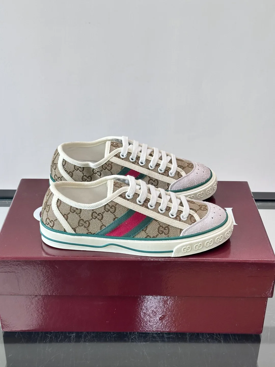 Women's Sneakers GUCCI 17941054