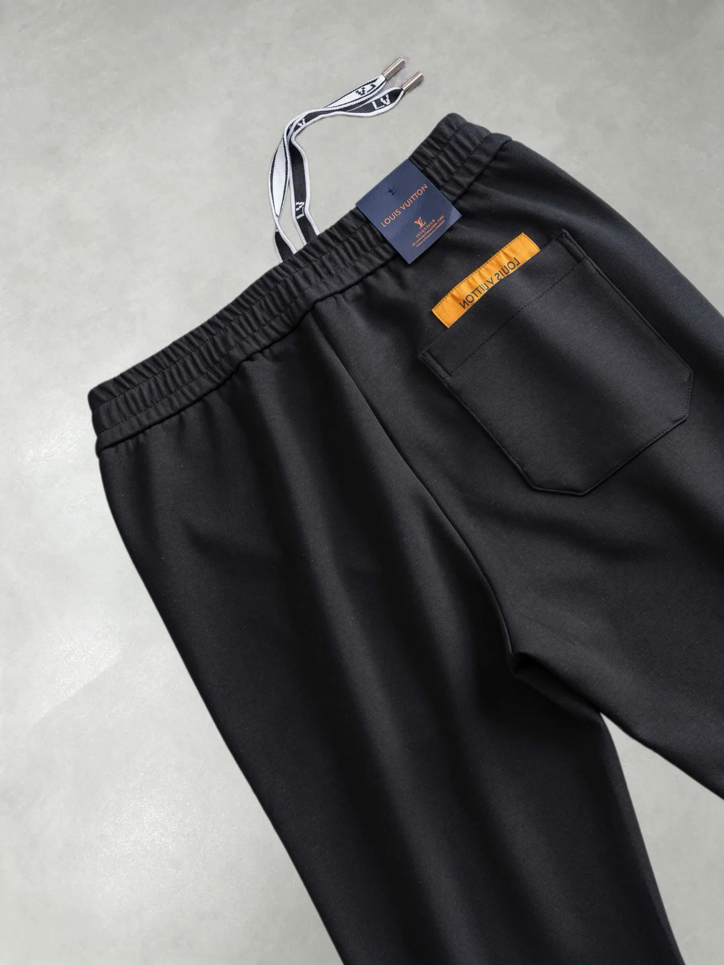 Men's Trousers LOUIS VUITTON 17973689
