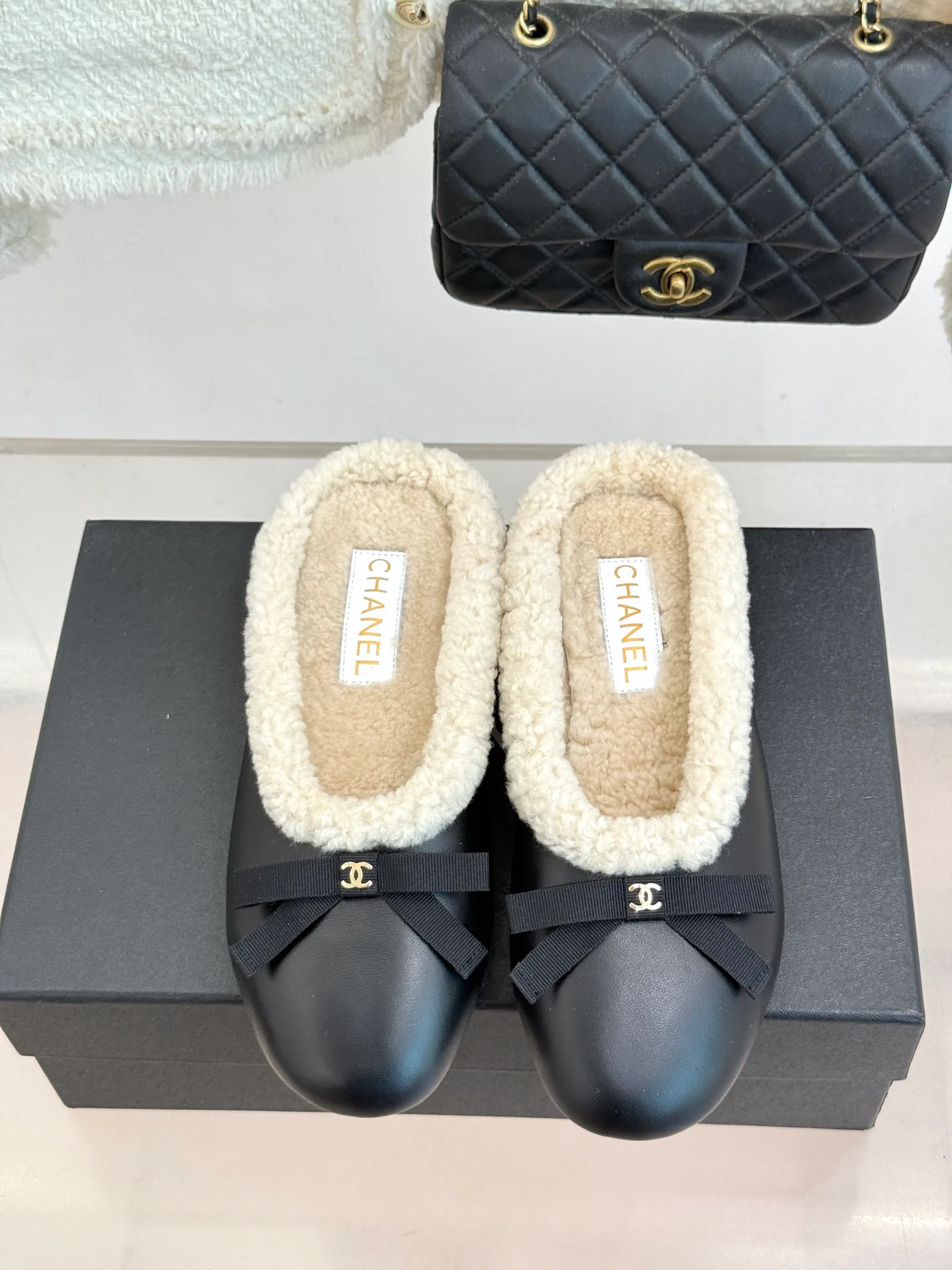 Women's Mules And Clogs CHANEL 17938391