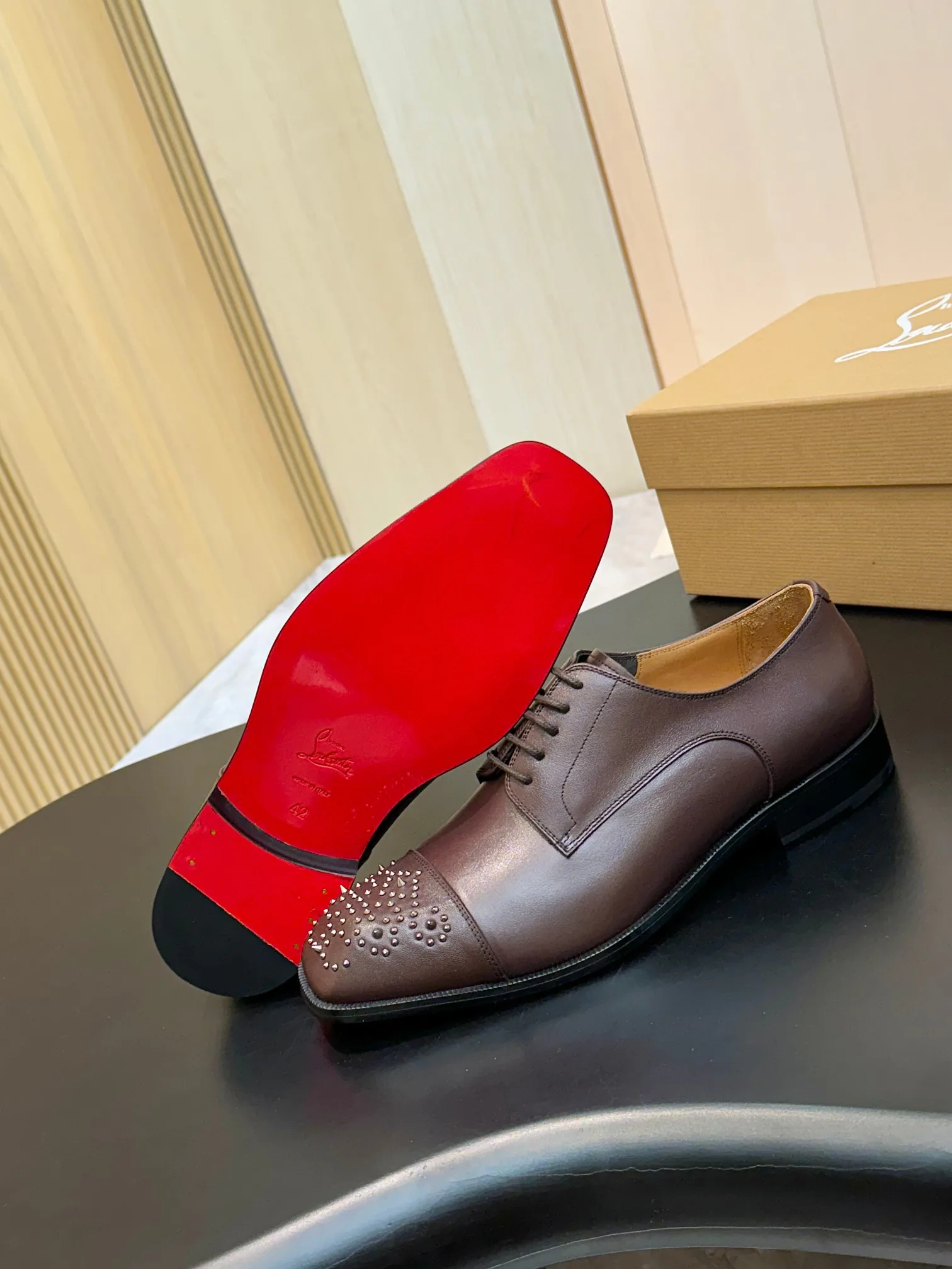 Men's Loafers And Dress Shoes CHRISTIAN LOUBOUTIN 18117245