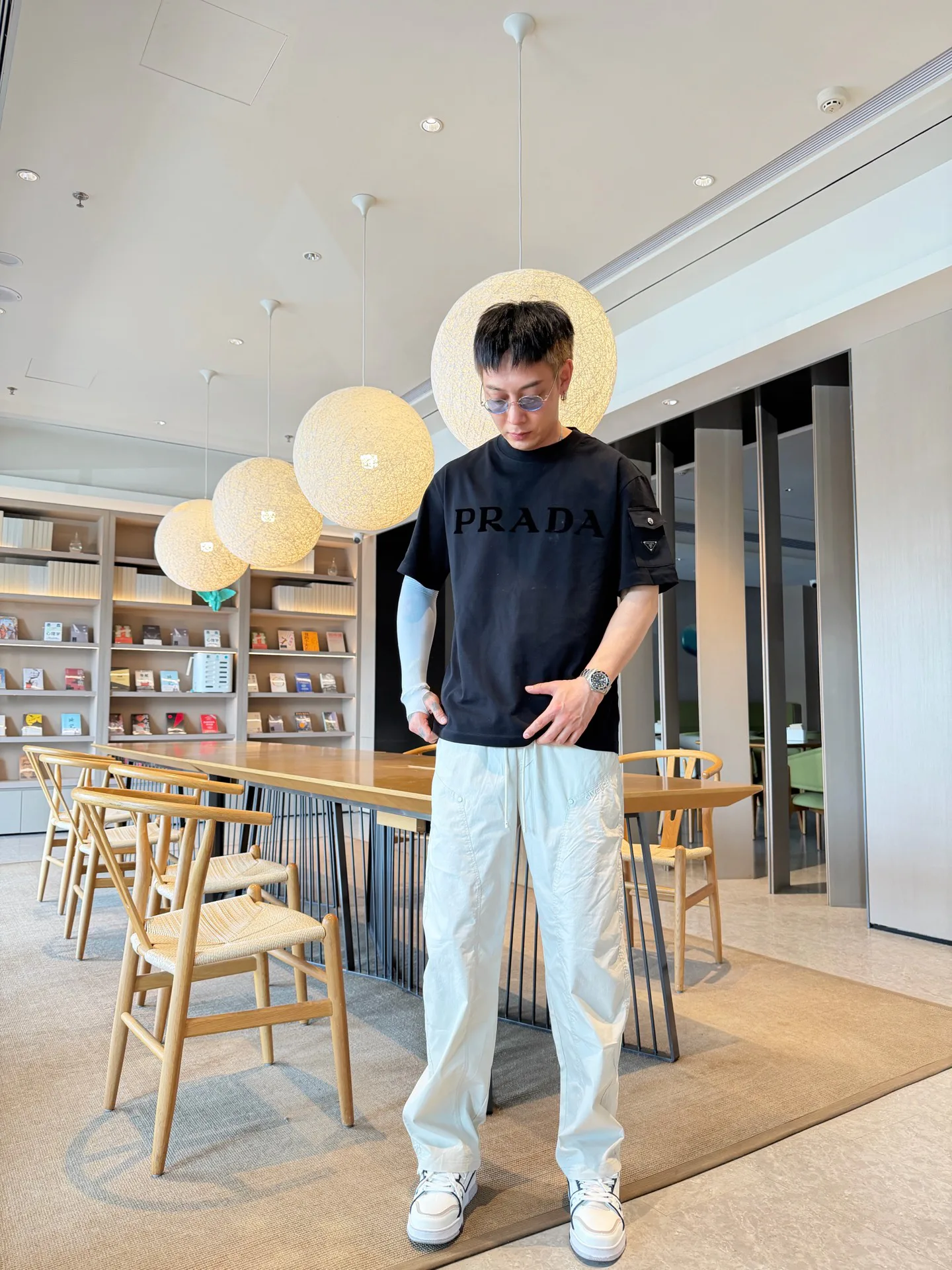 Men's Trousers GIVENCHY 18345777