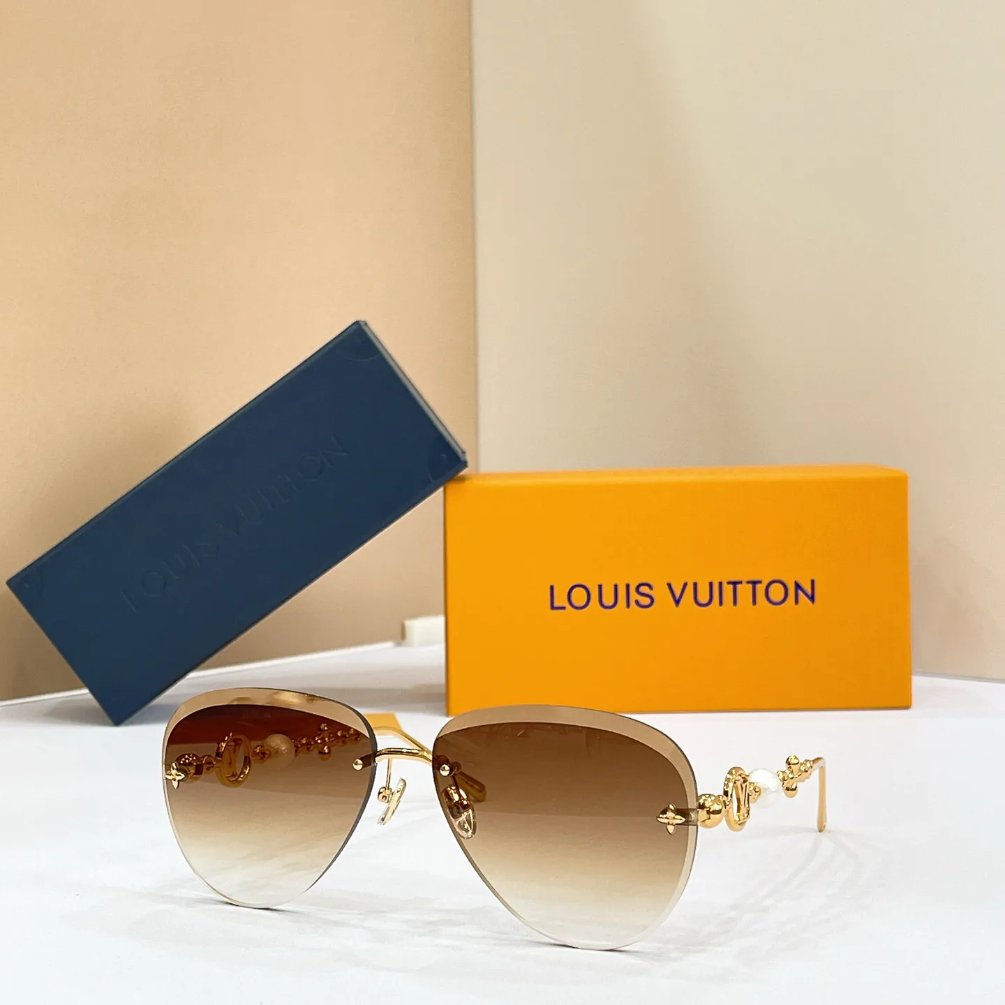 Glasses LOUIS VUITTON 17495967