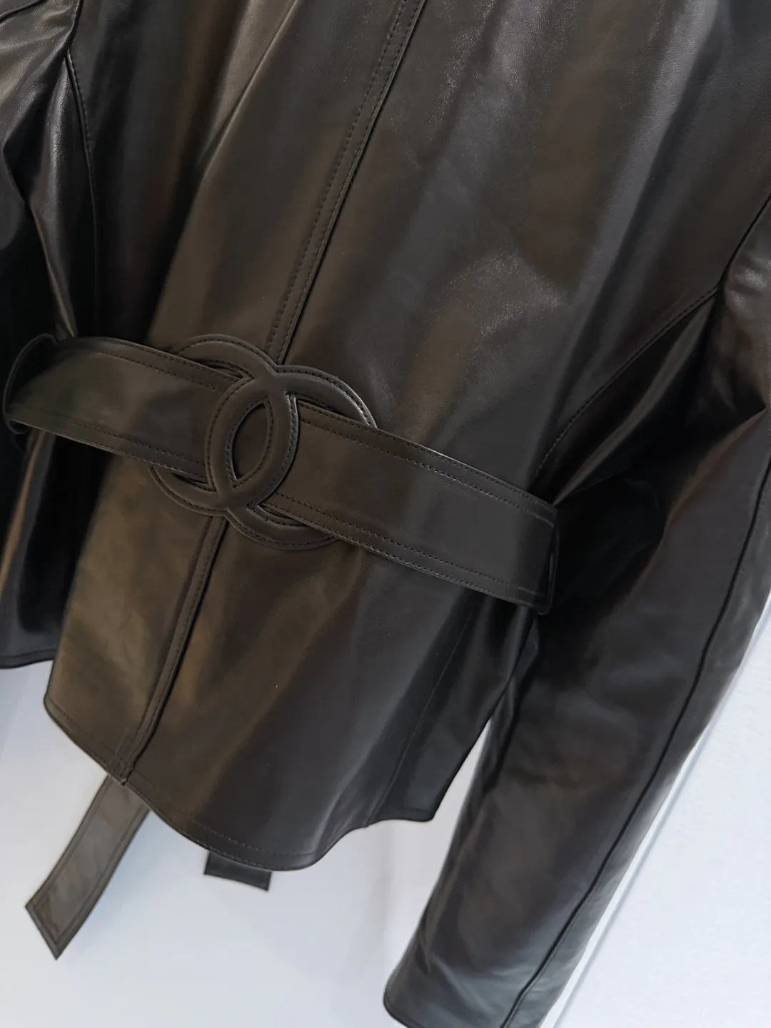 Women's Leather Jackets And Sheepskin Coats CHANEL 18336467