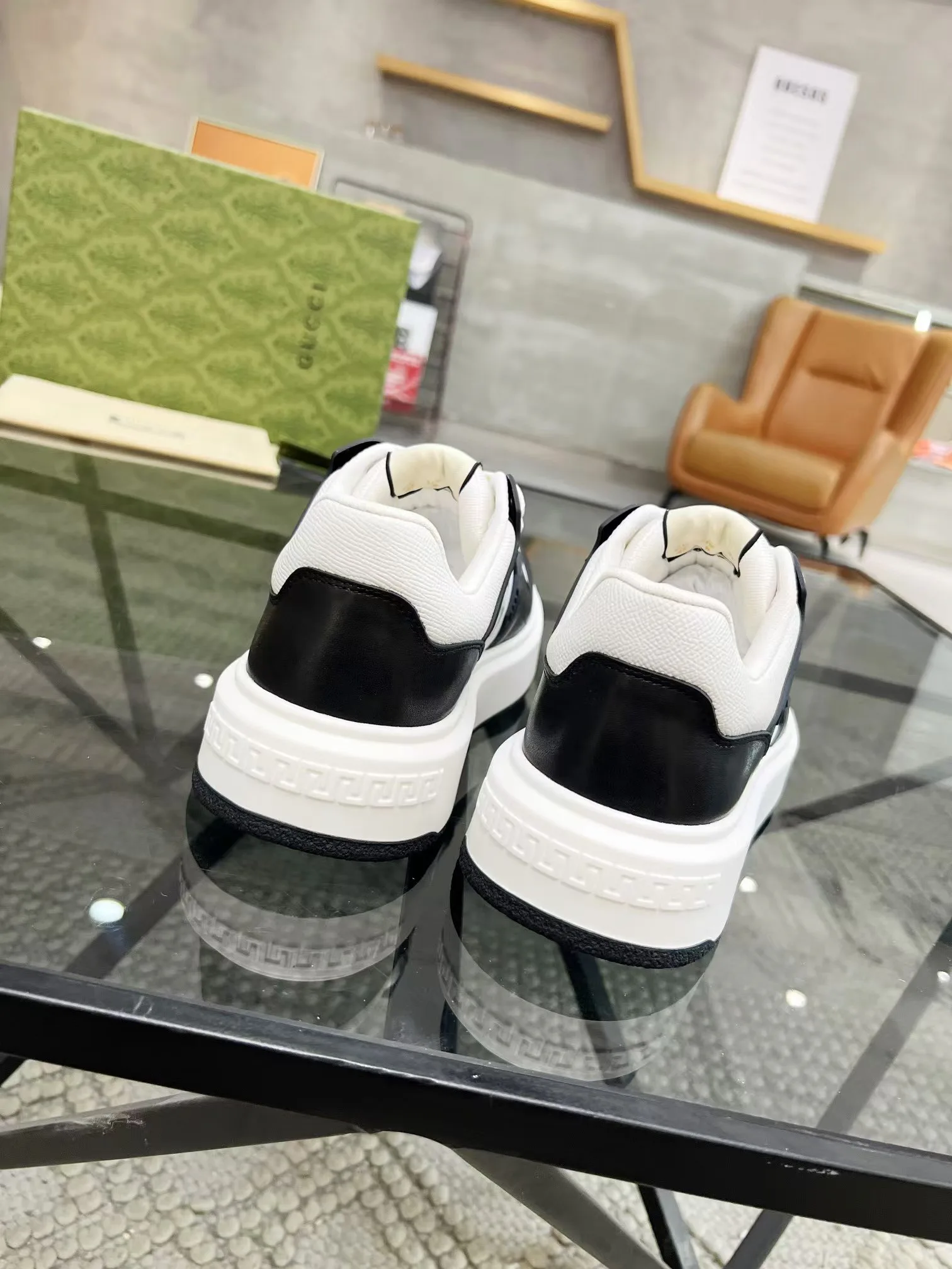 Men's Sneakers GUCCI 17955498