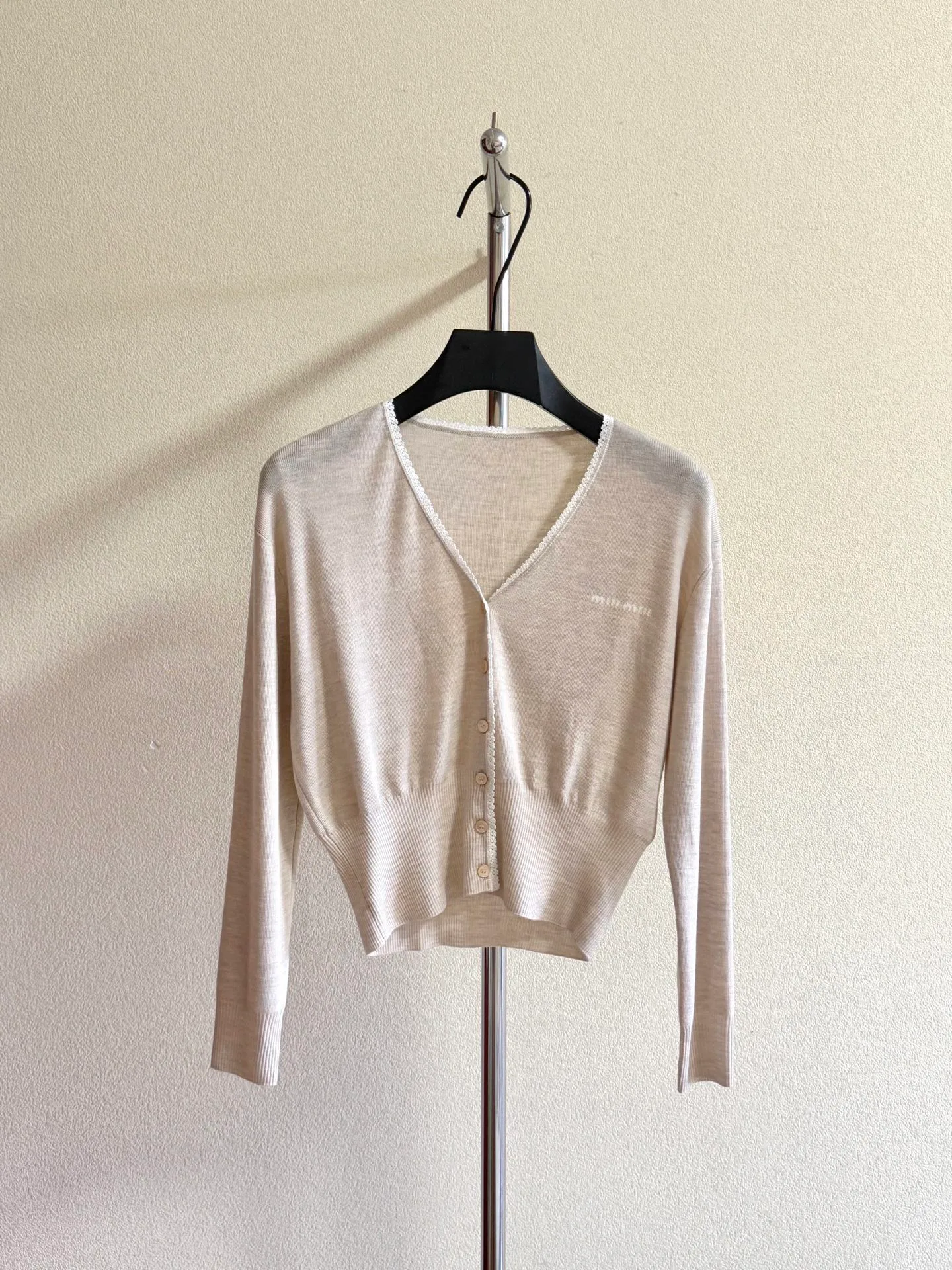 Women's Jumpers And Sweaters MIU MIU 17488152