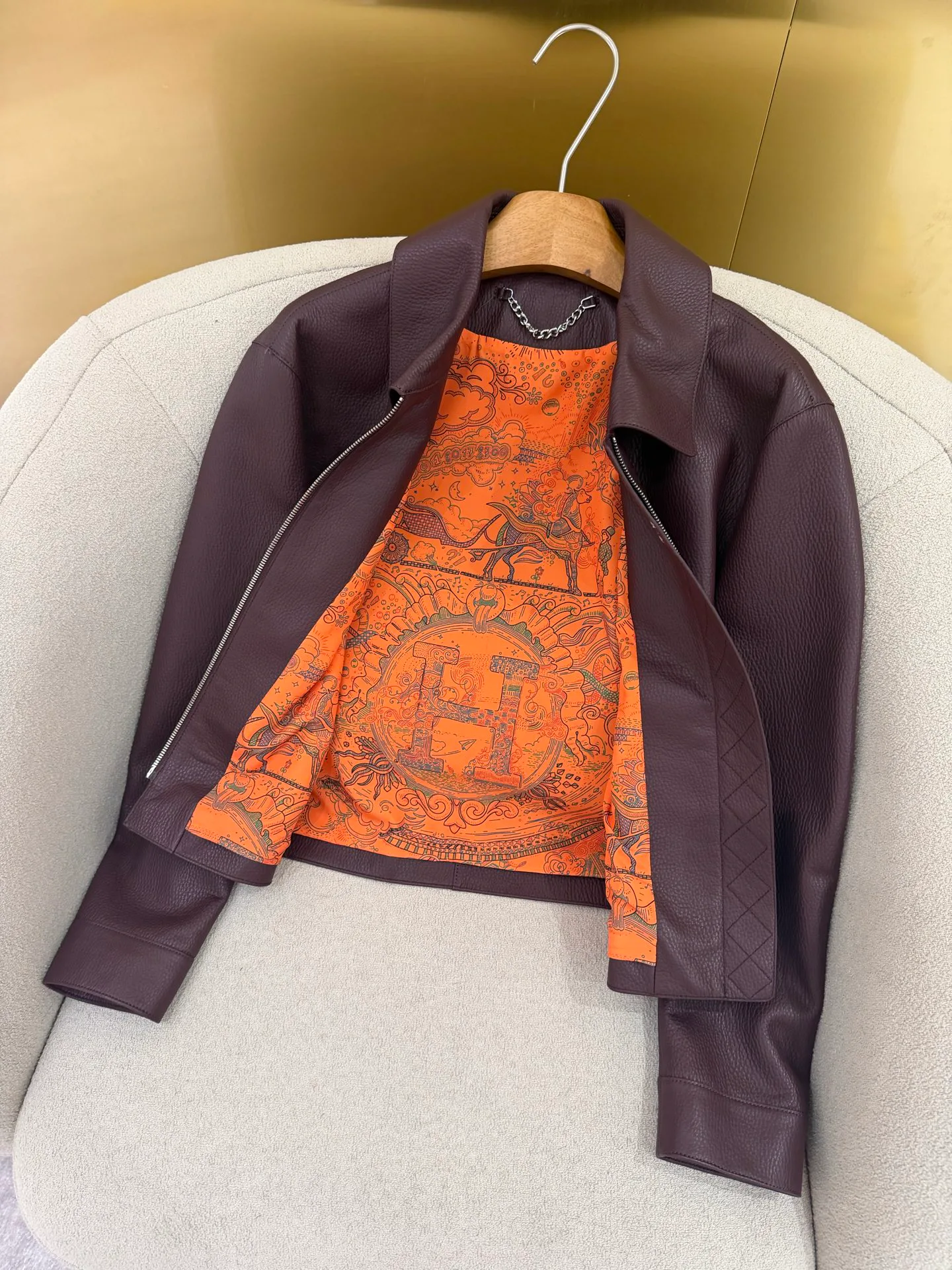Women's Leather Jackets And Sheepskin Coats HERMES 17802393