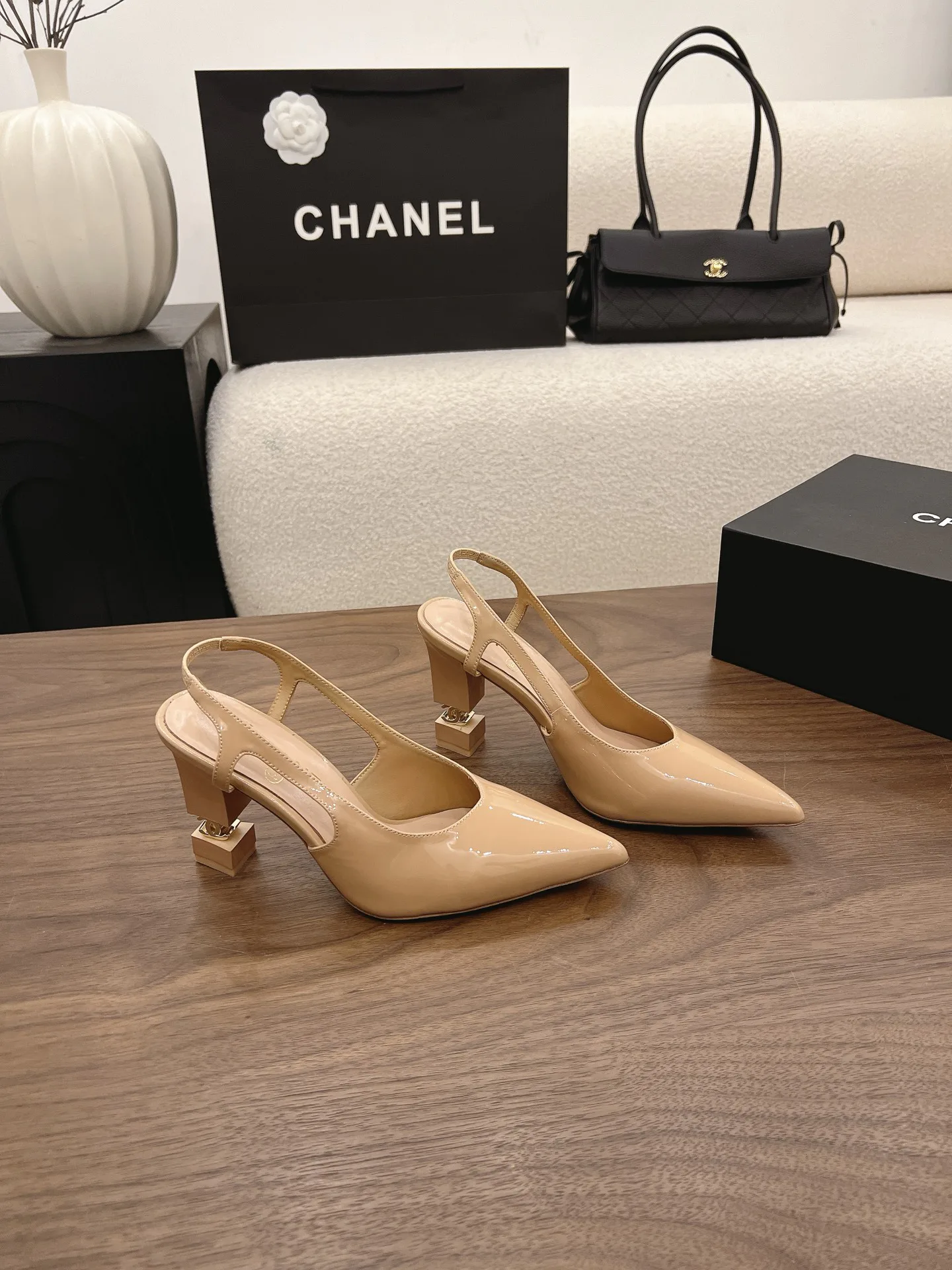 Women's Heels CHANEL 17342732