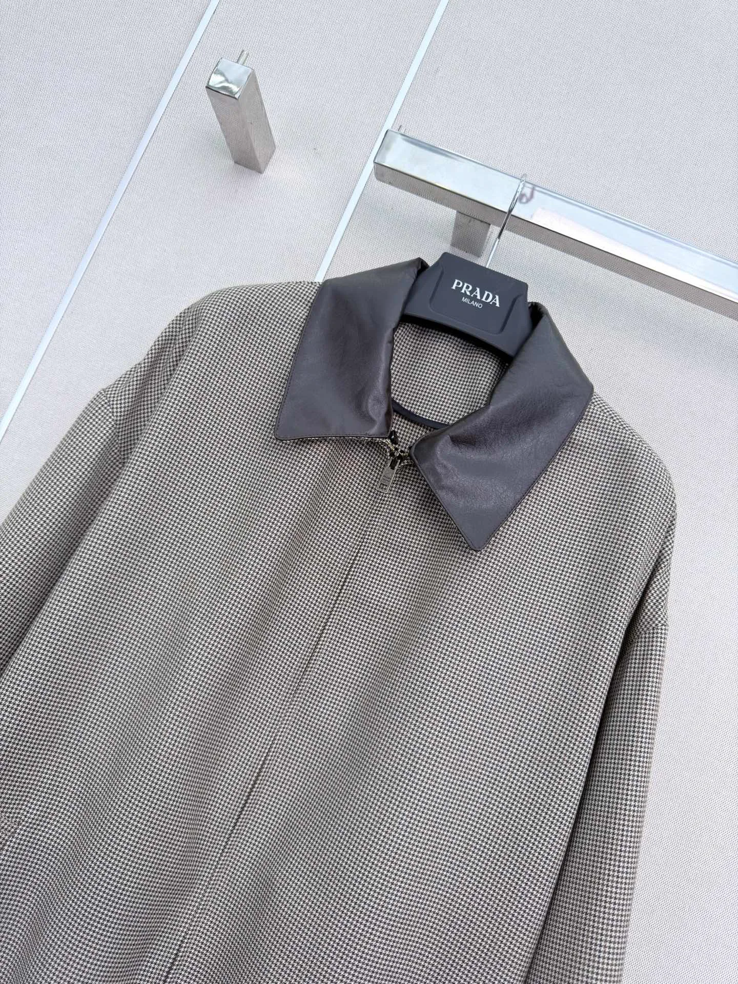 Women's Jackets And Down Jackets PRADA 18023374