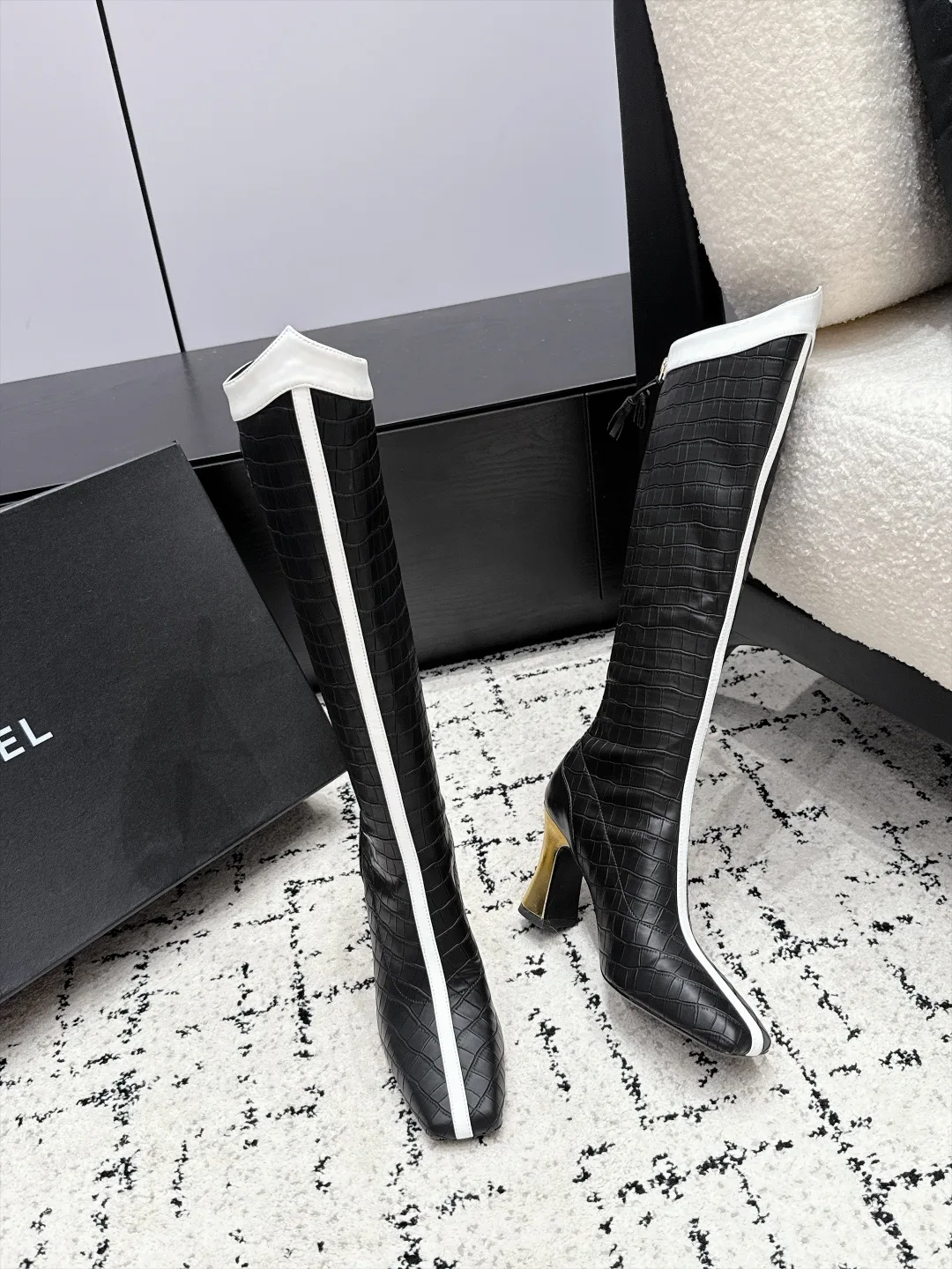 Women's Boots CHANEL 18406506