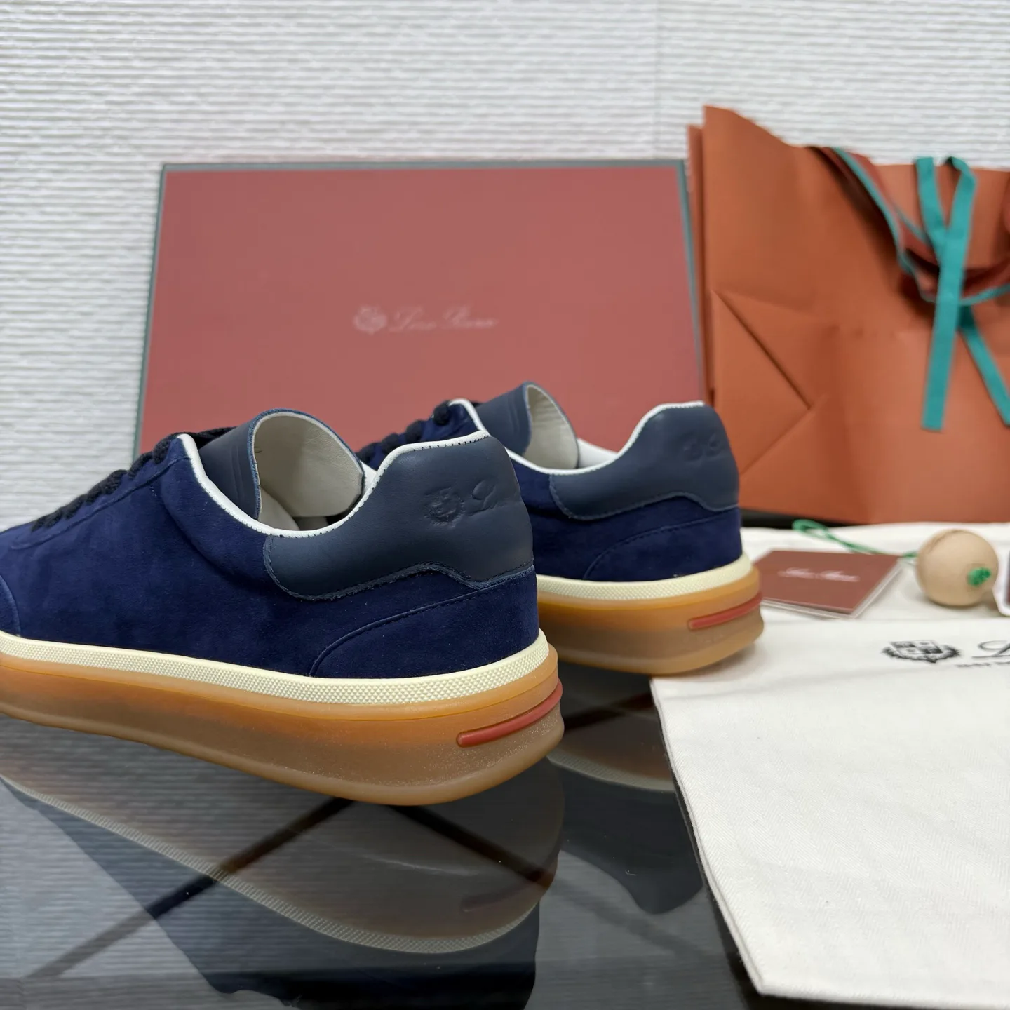 Women's Sneakers LORO PIANA 17955584