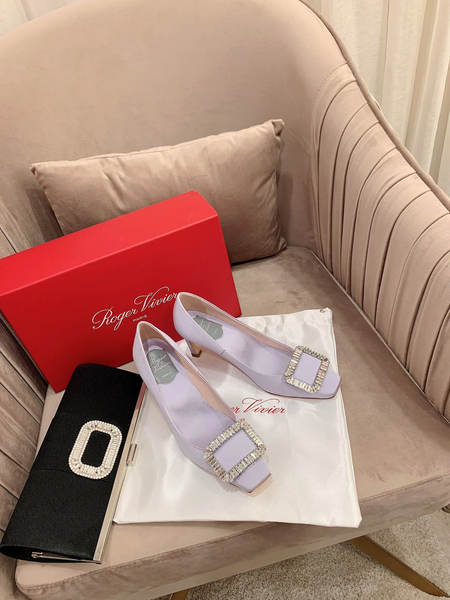 Women's Heels ROGER VIVIER 17550747