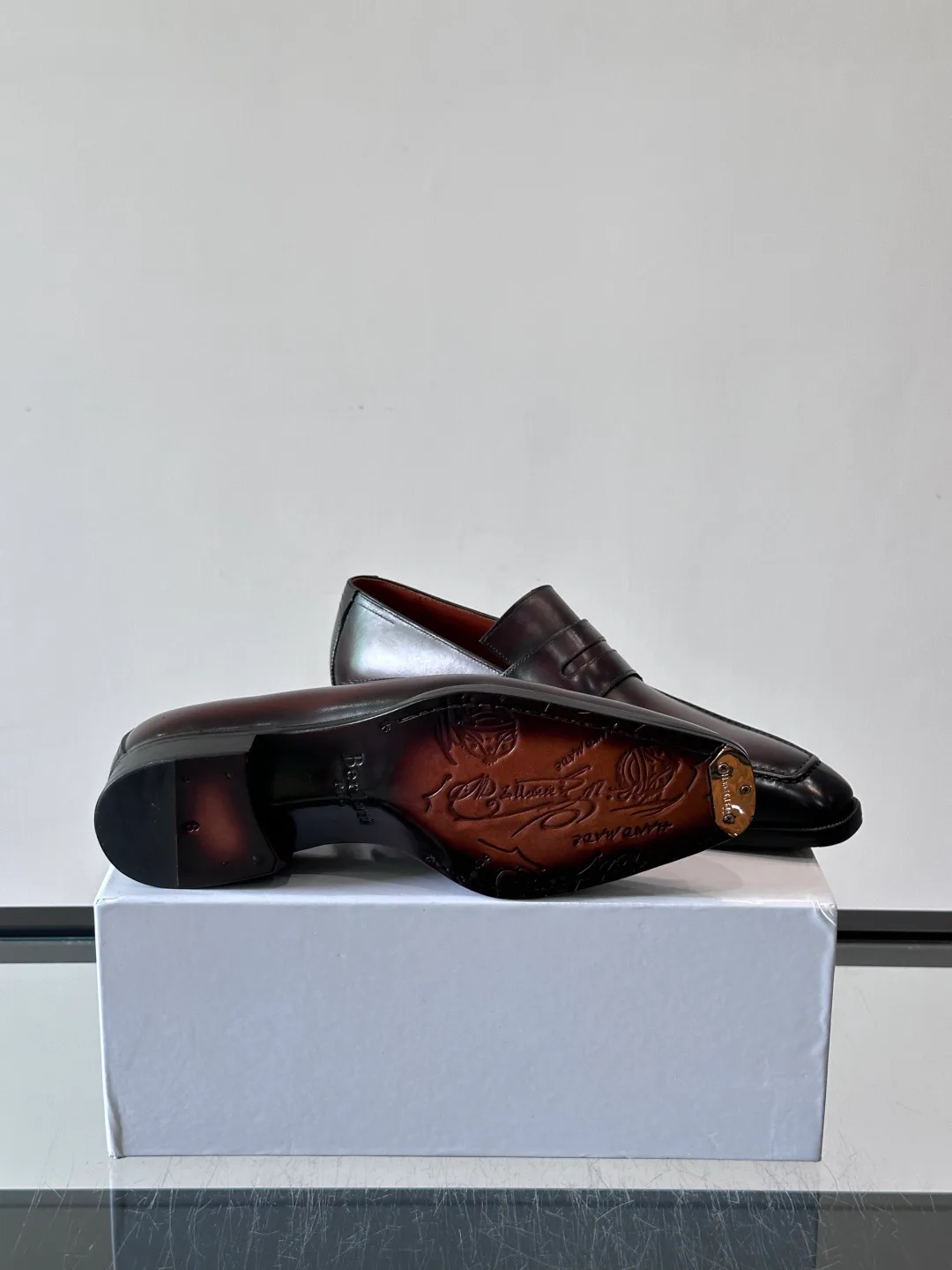 Men's Loafers And Dress Shoes BERLUTI 17466911