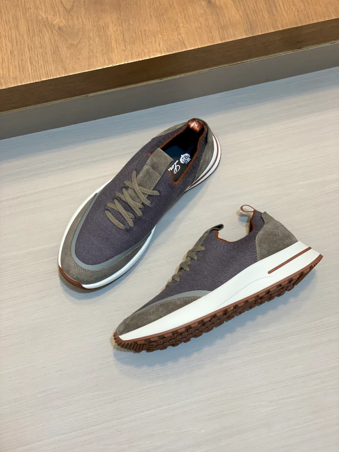 Men's Sneakers LORO PIANA 18100254