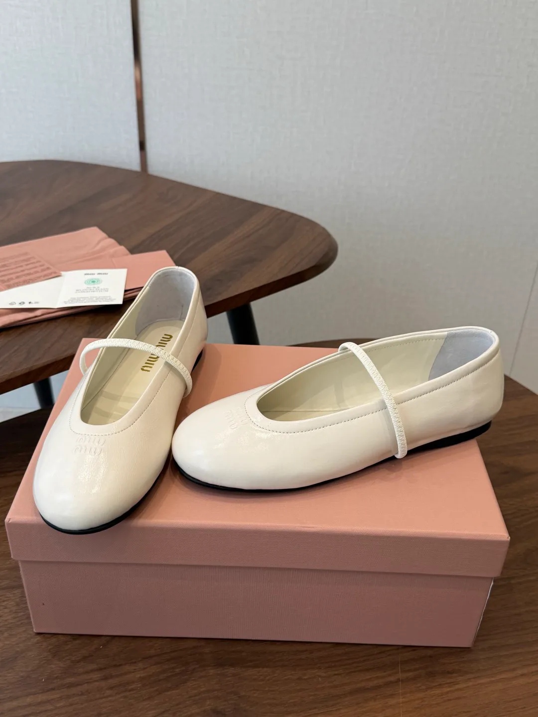 Women's Ballet Flats MIU MIU 17535452
