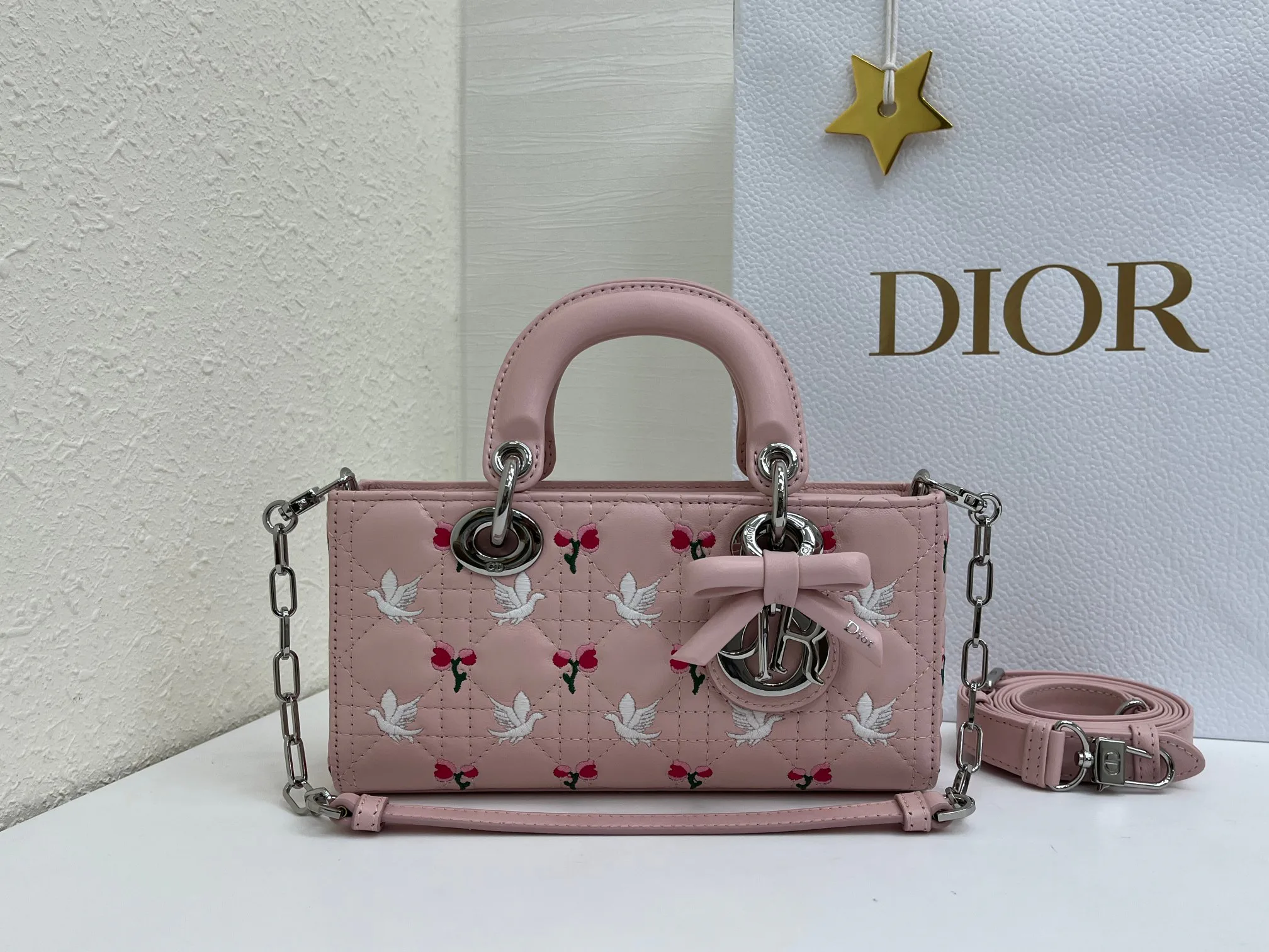 Women's Classic Handbags CHRISTIAN DIOR 17407060