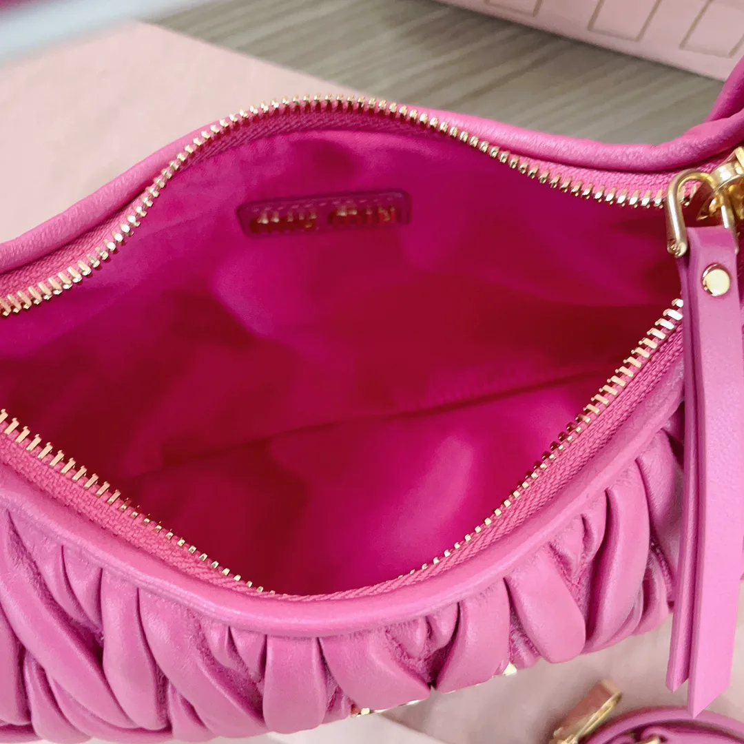 Women's Classic Handbags MIU MIU 17542202