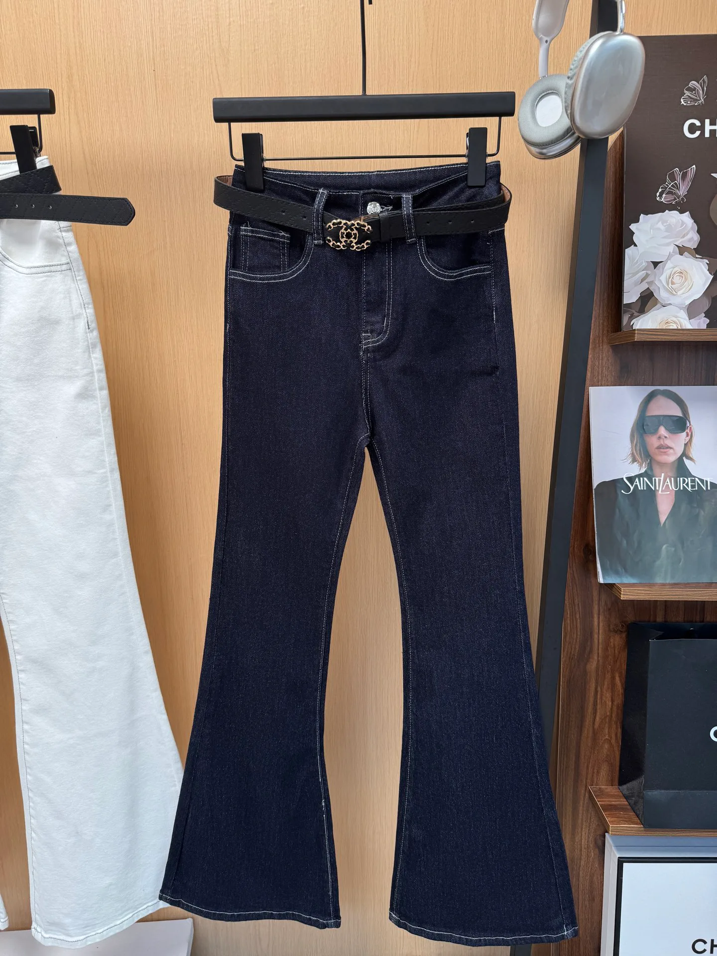 Women's Jeans CHANEL 18138529
