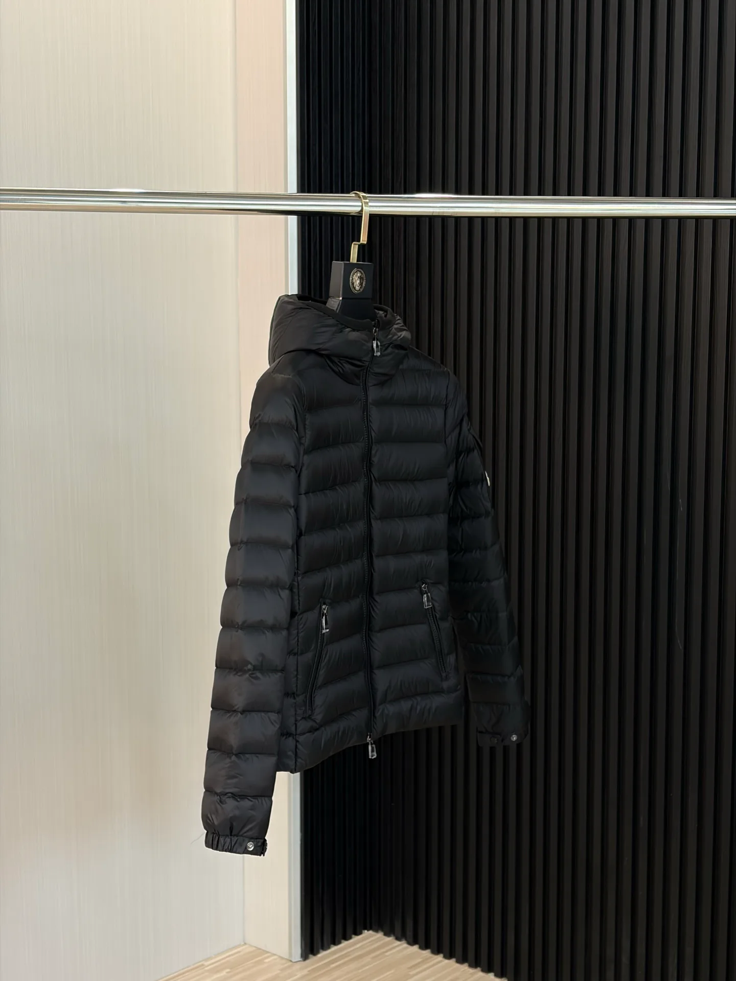Куртки И Пуховики Женские Moncler 18600039