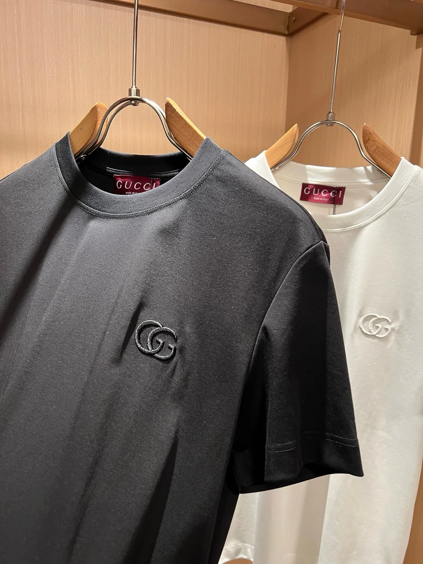 Men's T-Shirts GUCCI 18081047