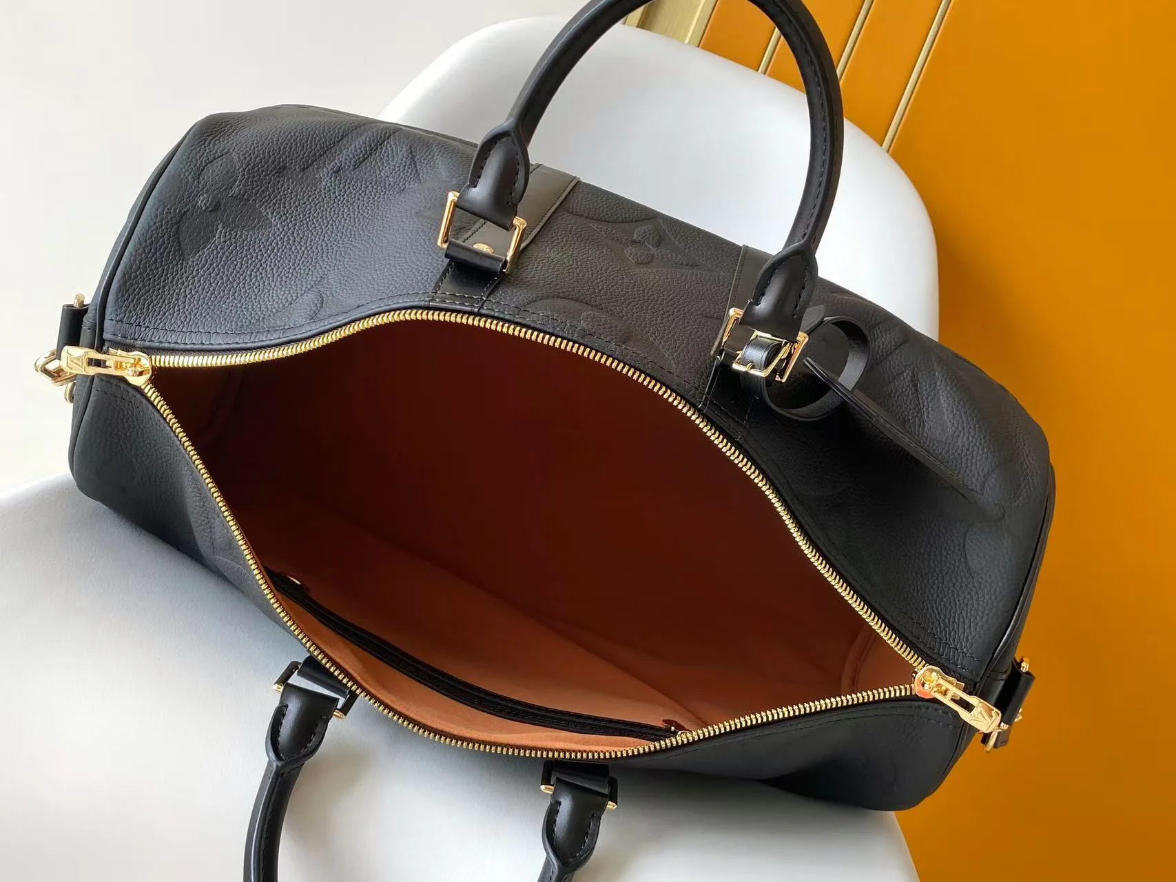 Women's Travel Bags LOUIS VUITTON 17483345