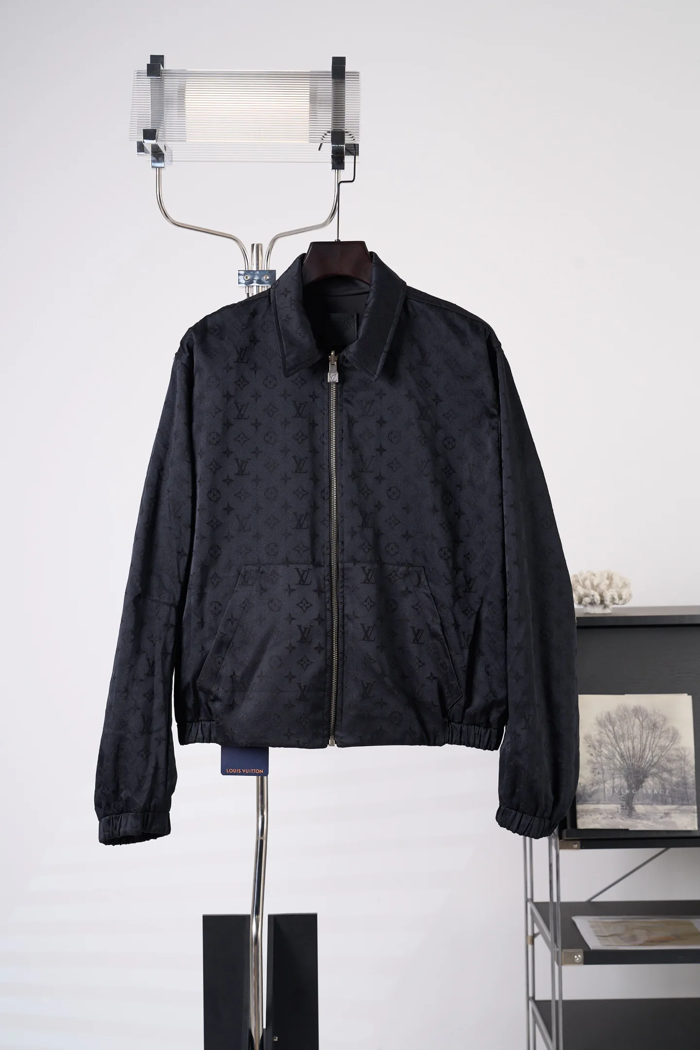 Men's Jackets And Down Jackets LOUIS VUITTON 18178832