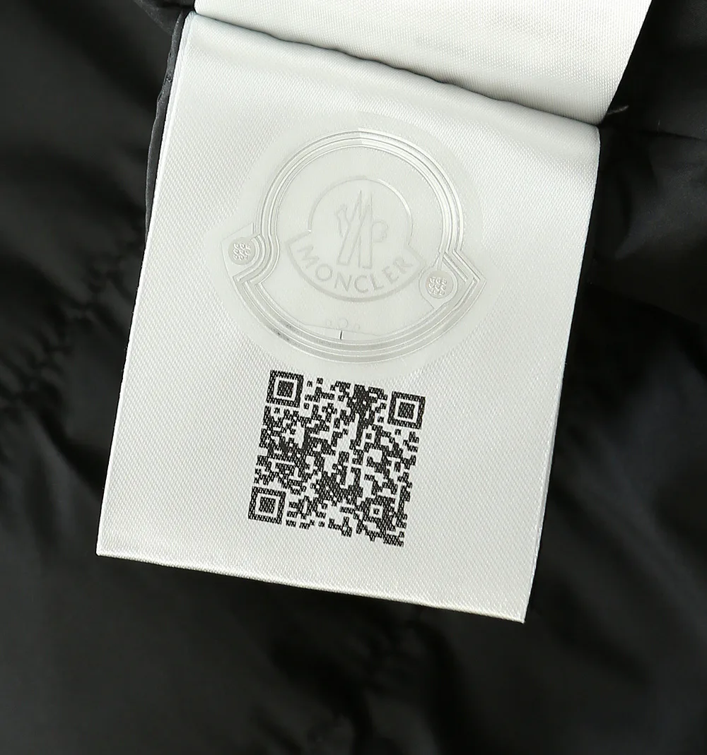 Men's Jackets And Down Jackets MONCLER 18109767