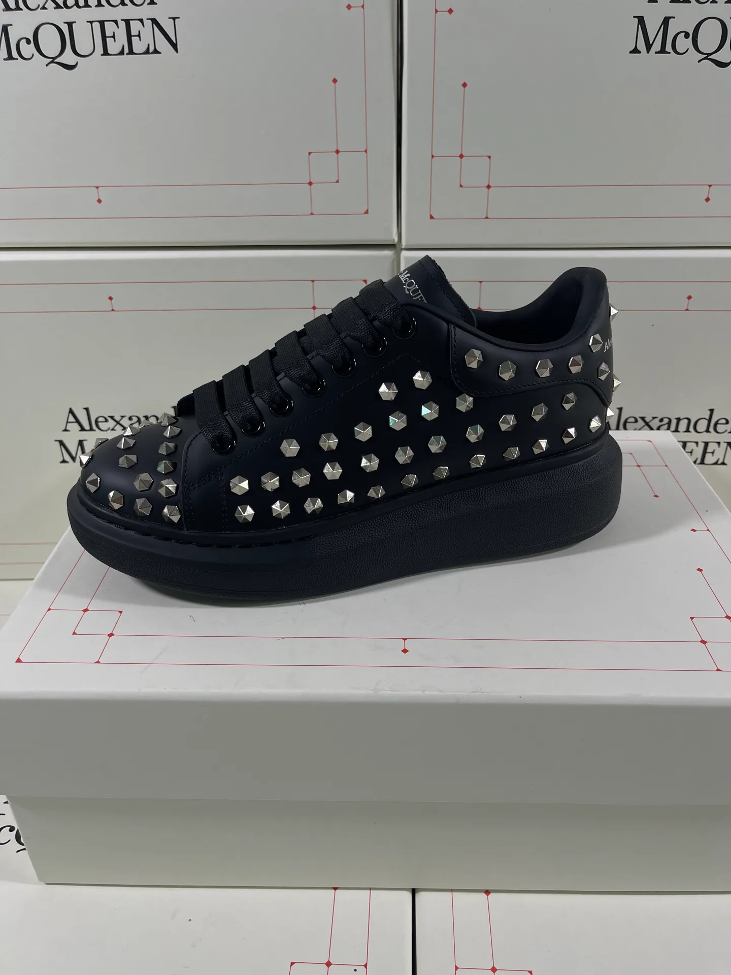 Women's Sneakers ALEXANDER MCQUEEN 17827911