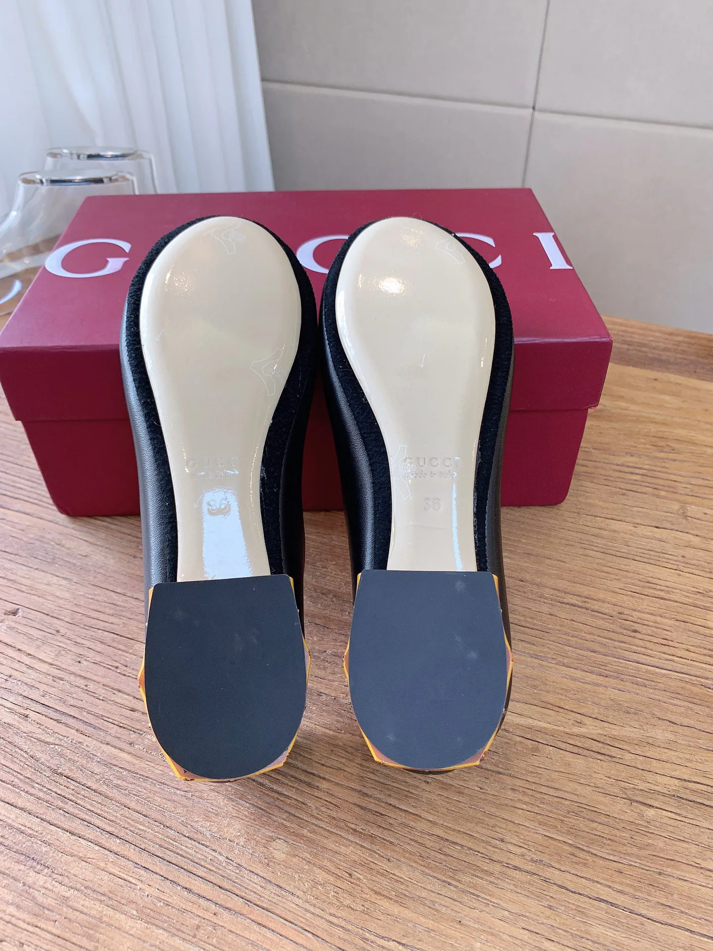 Women's Ballet Flats GUCCI 18159965