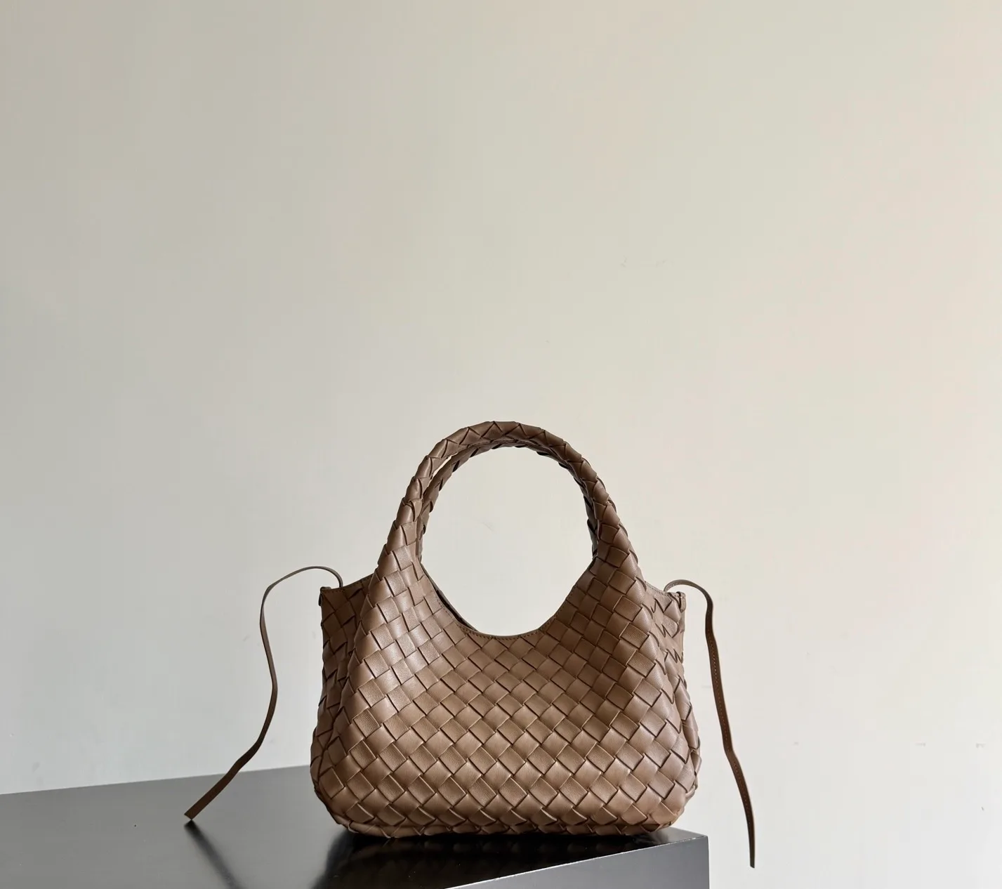 Women's Classic Handbags BOTTEGA VENETA 17533727