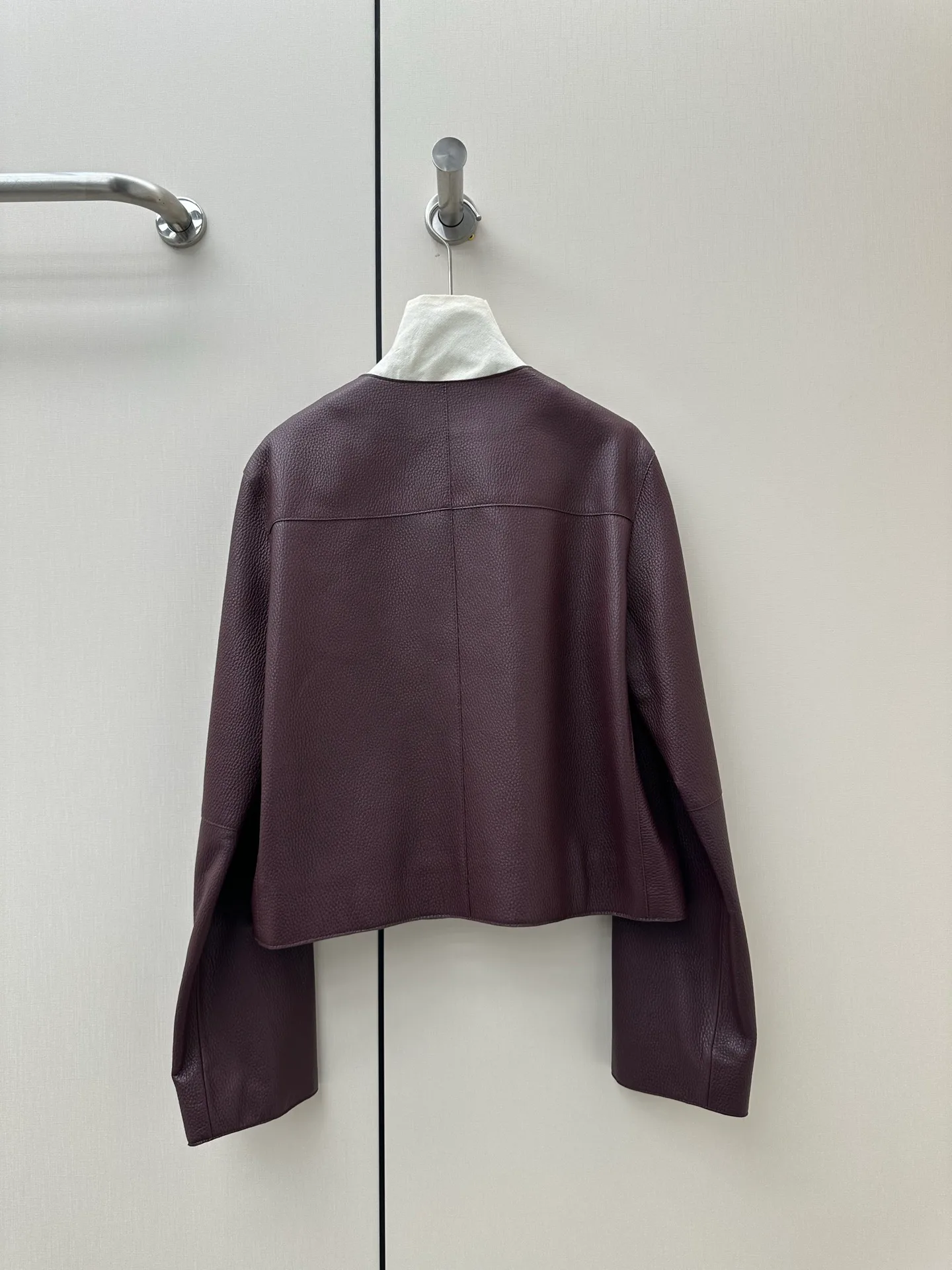 Women's Leather Jackets And Sheepskin Coats HERMES 17940573