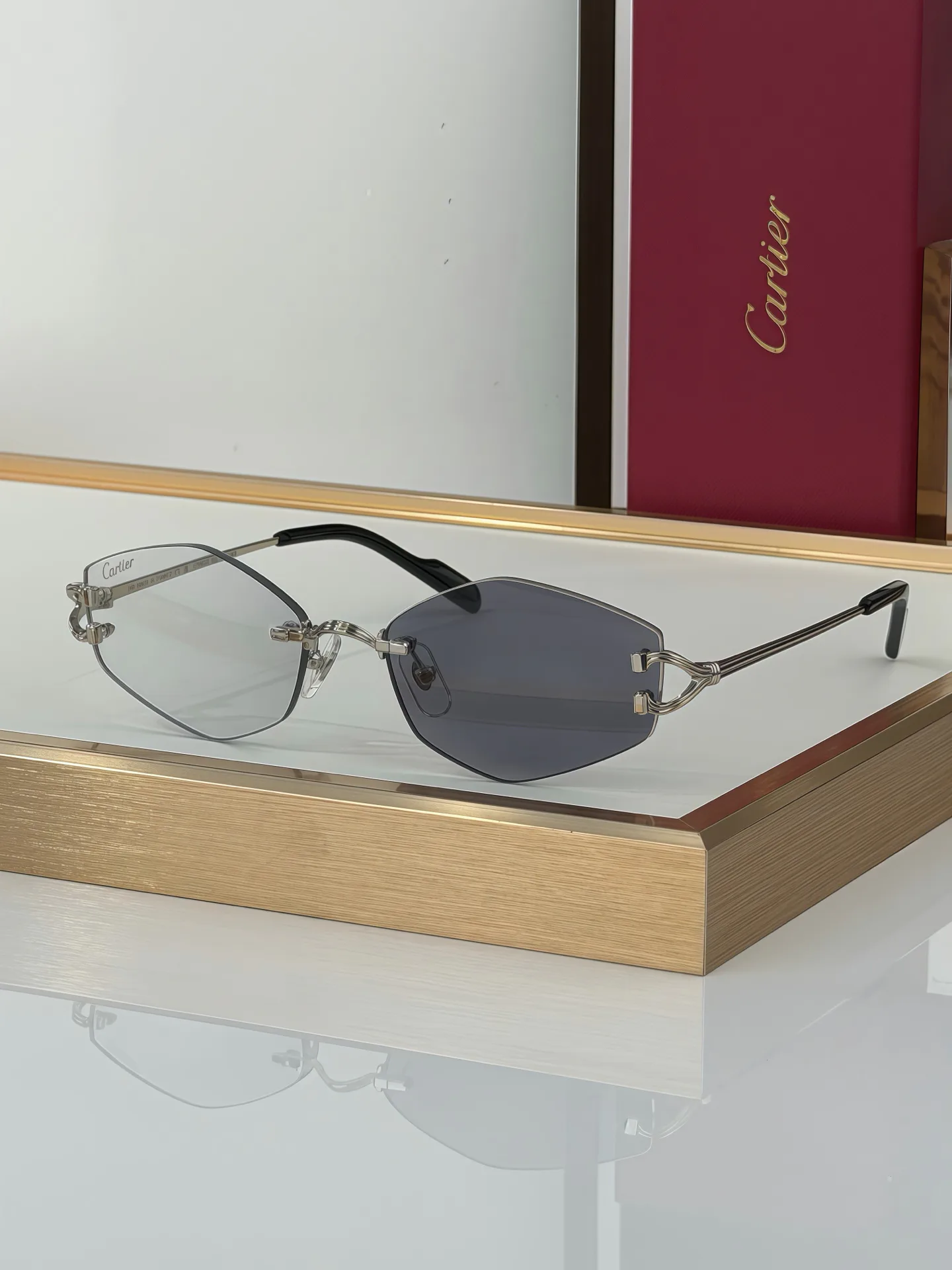Glasses CARTIER 17733341